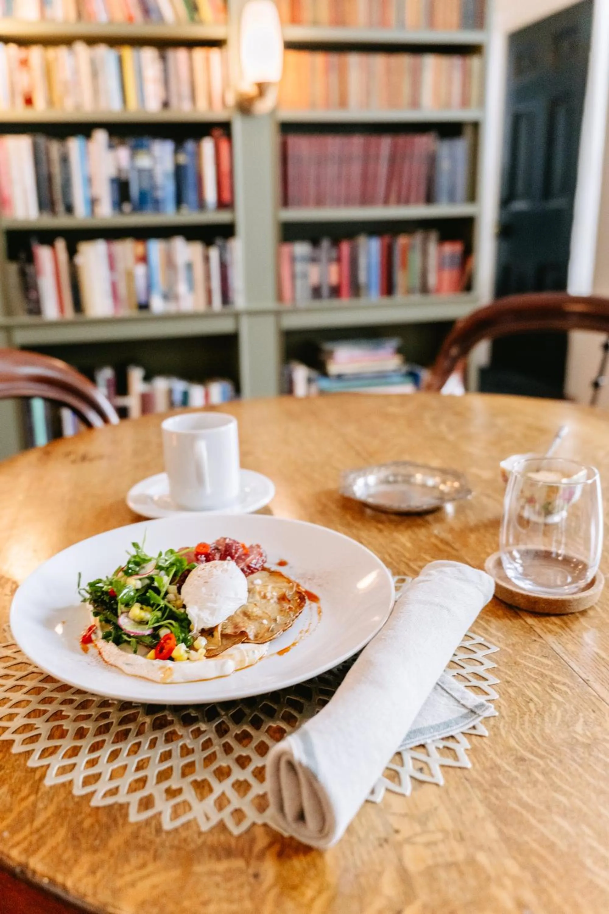 Breakfast in Woodbourne Inn