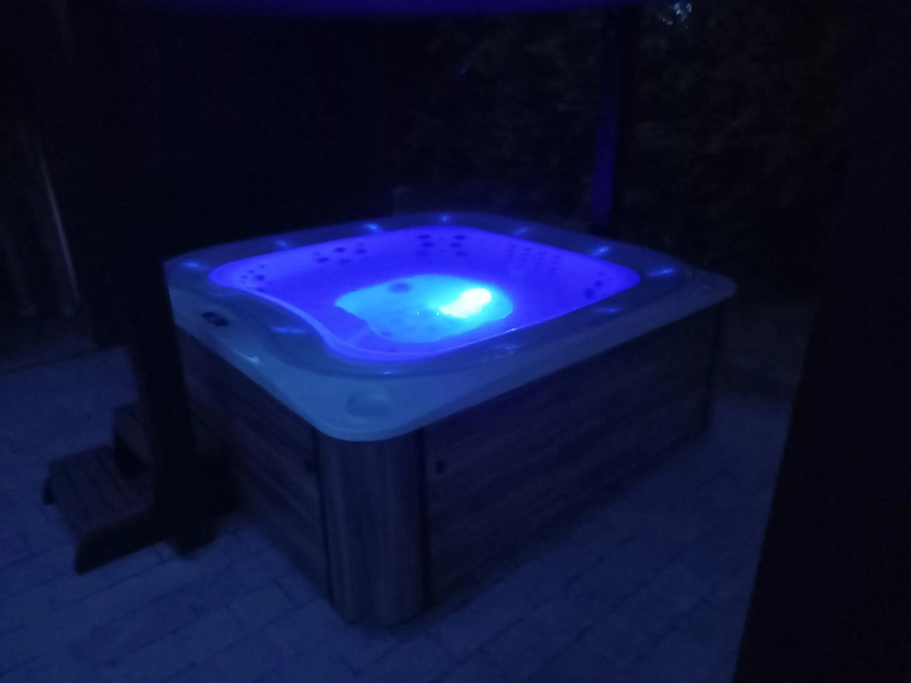 Hot Tub in Hotel La Heid des Pairs