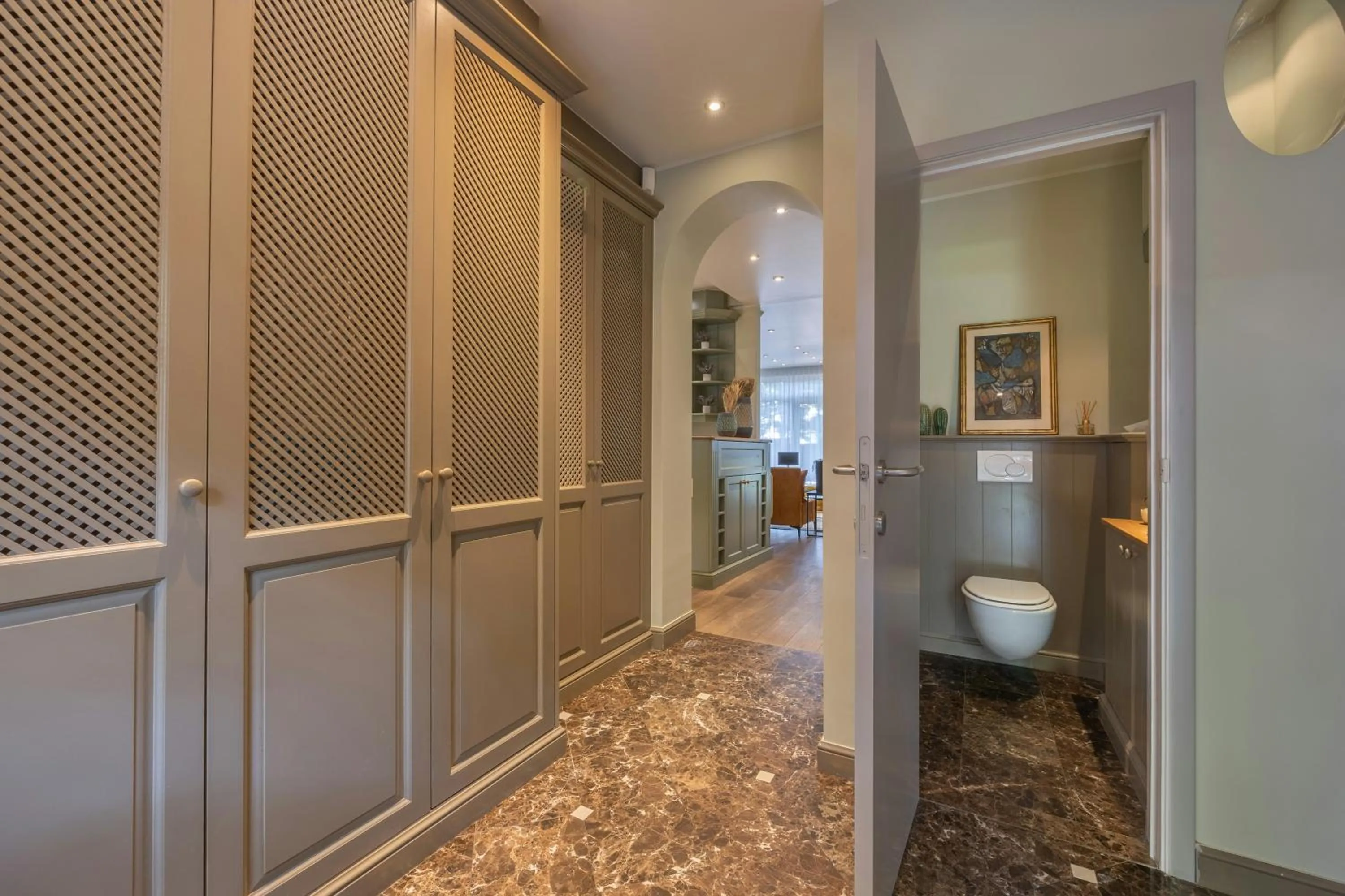 Decorative detail in Leonardo Hotel Antwerp The Plaza