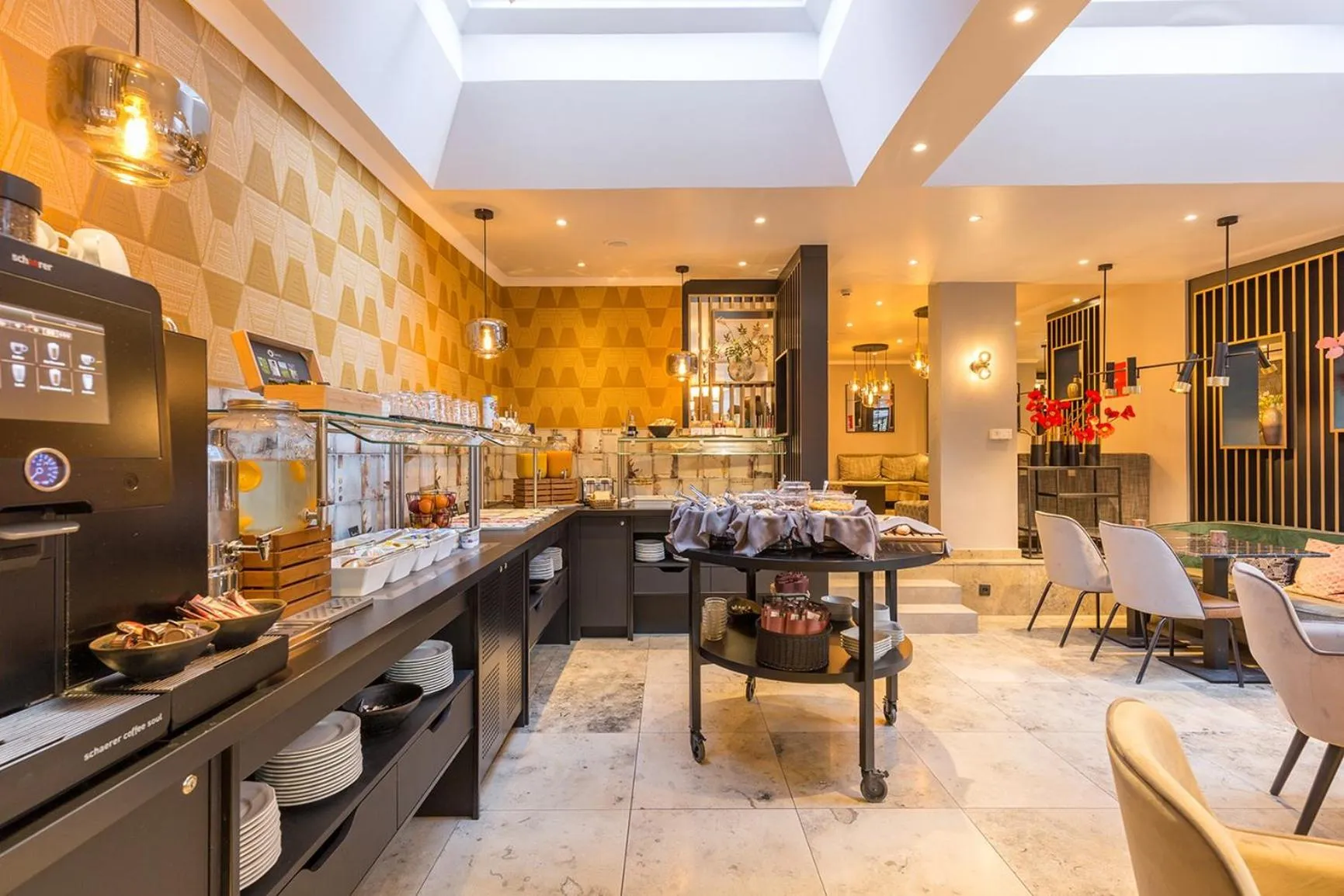 Breakfast in Leonardo Hotel Antwerp The Plaza