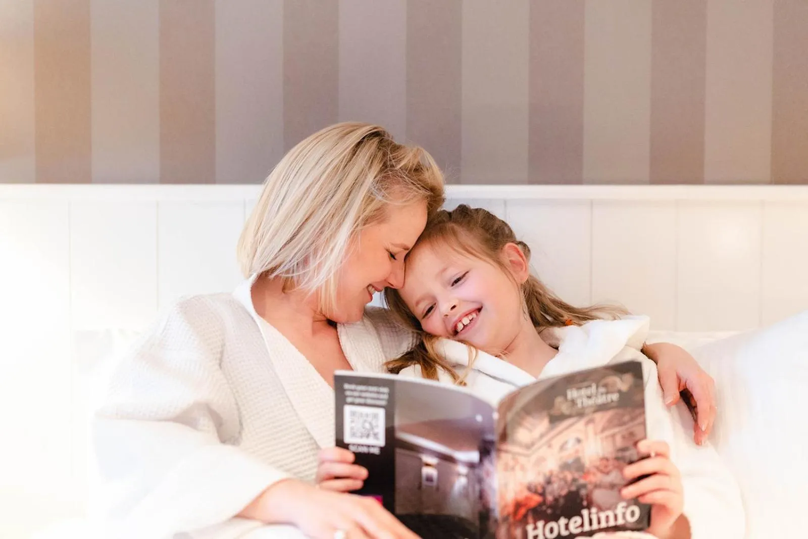 children, Bed in Hotel du Théâtre