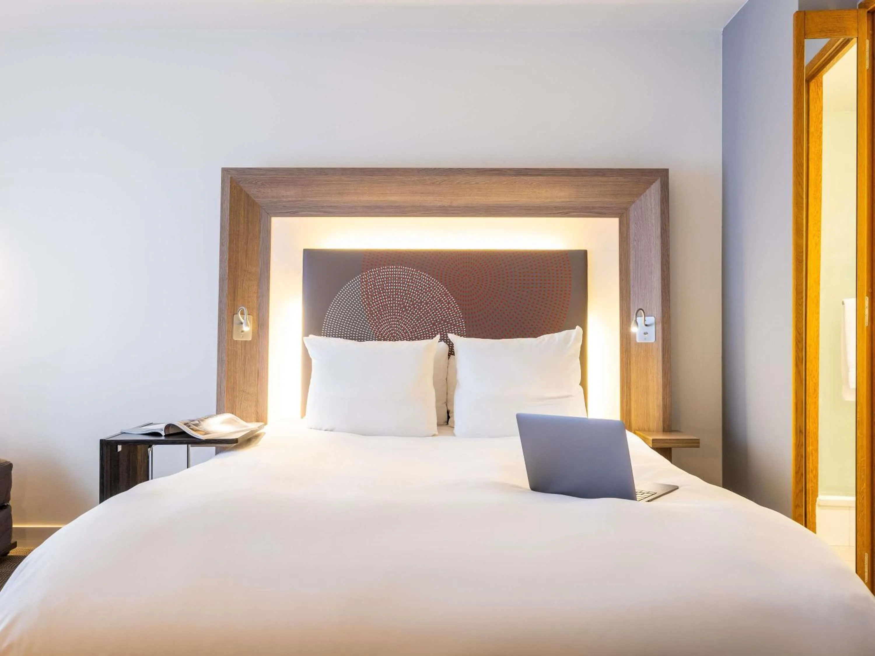 Bedroom, Bed in Novotel Mechelen Centrum