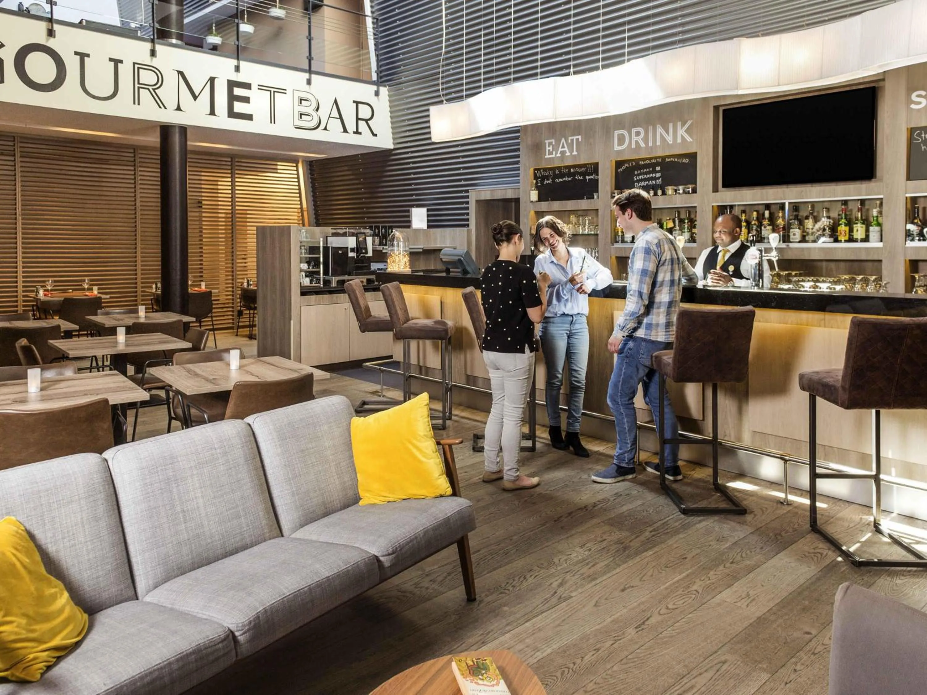 Restaurant/places to eat in Novotel Mechelen Centrum