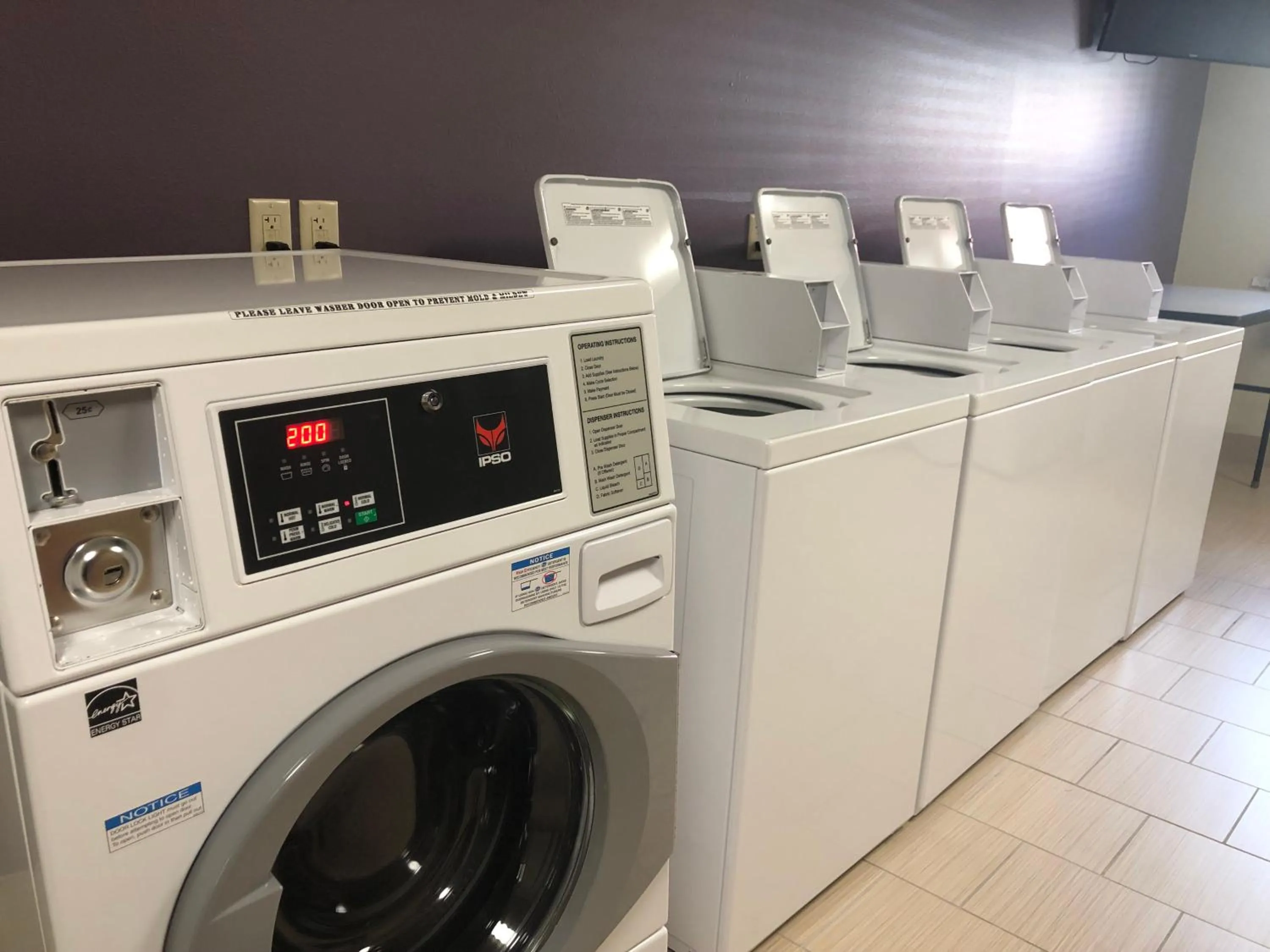 laundry in Aspen Suites Hotel Sitka