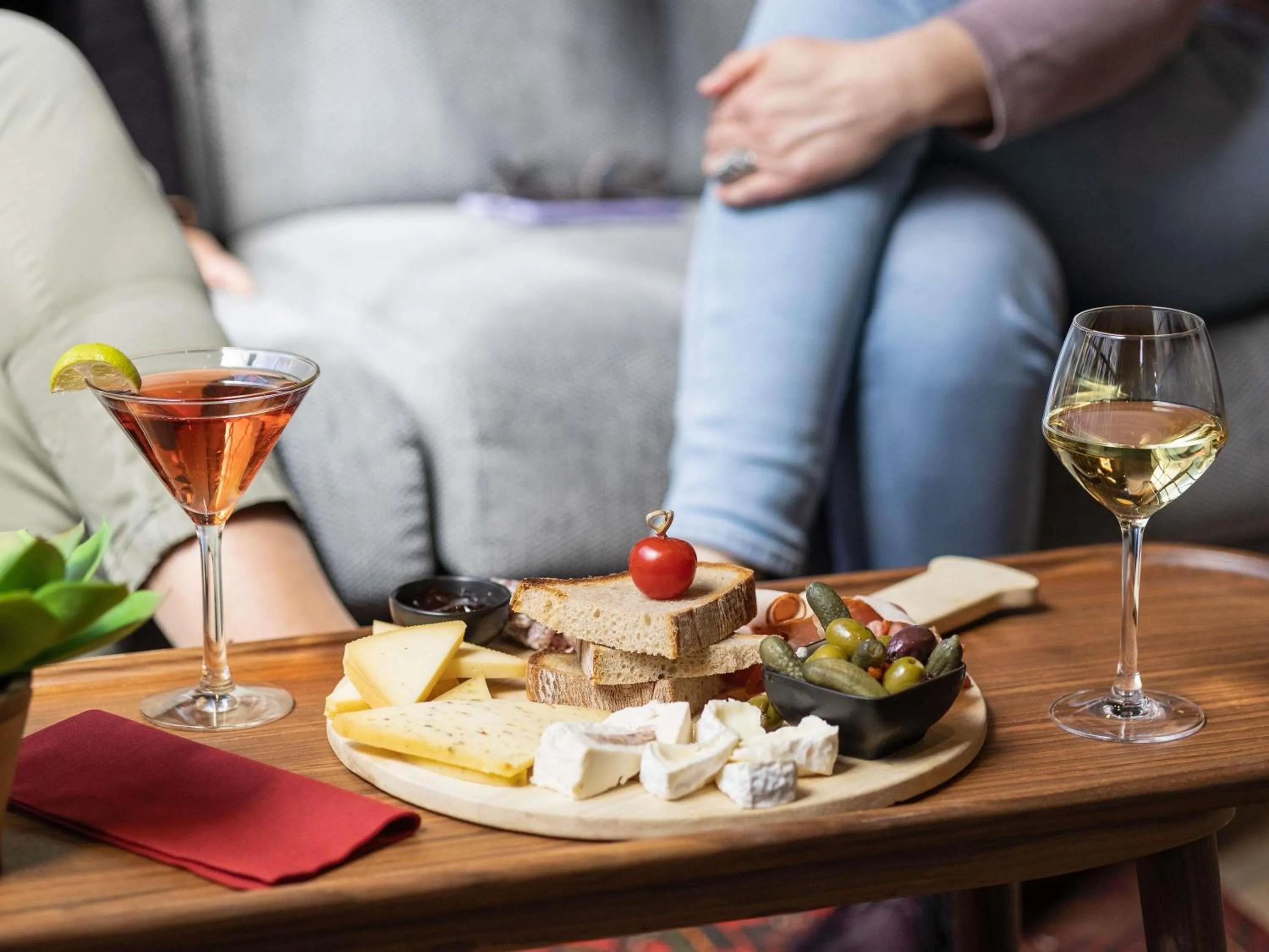 Lounge or bar in Hotel Novotel Brussels Off Grand Place