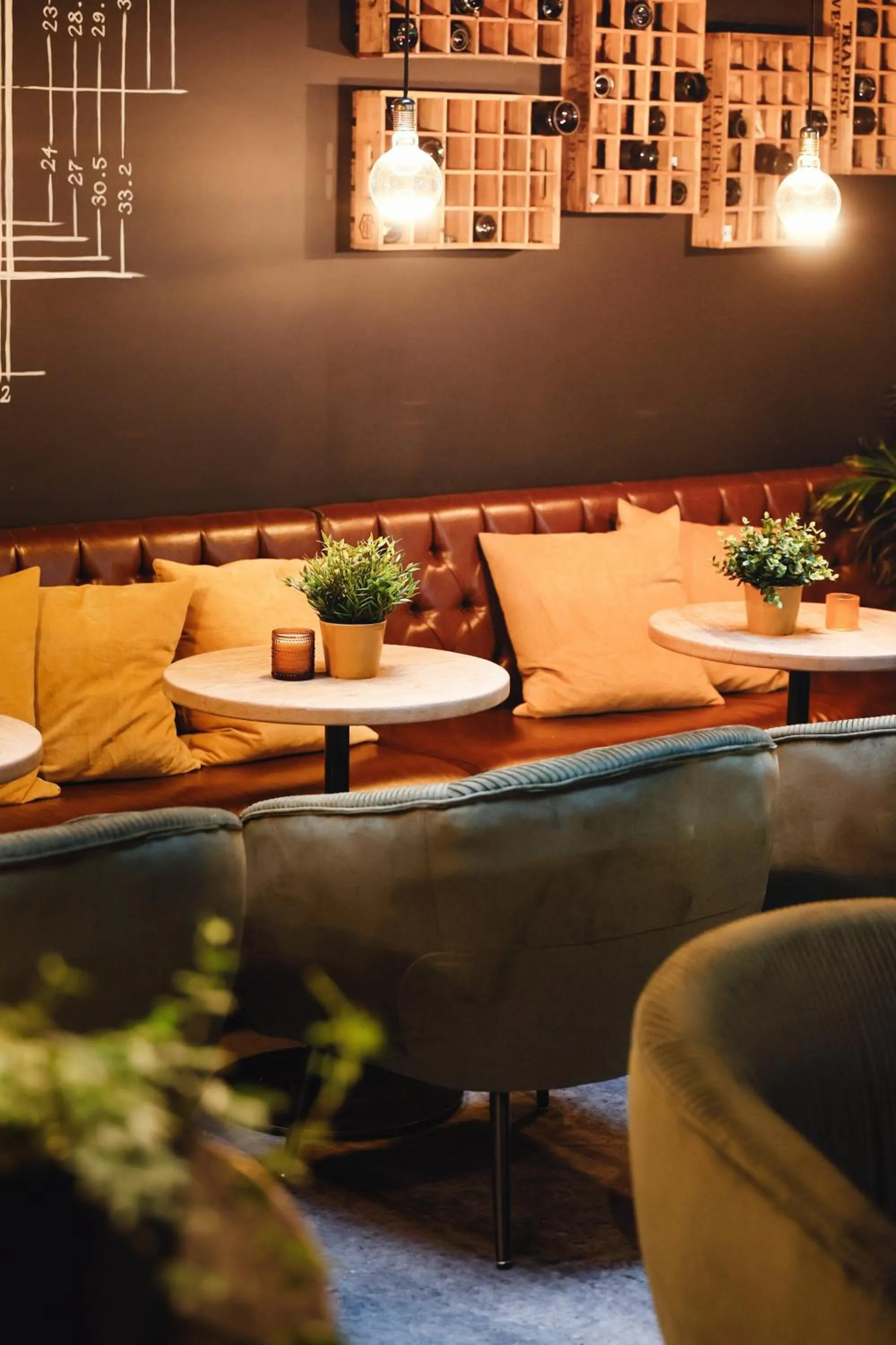 Living room in Zoom Hotel