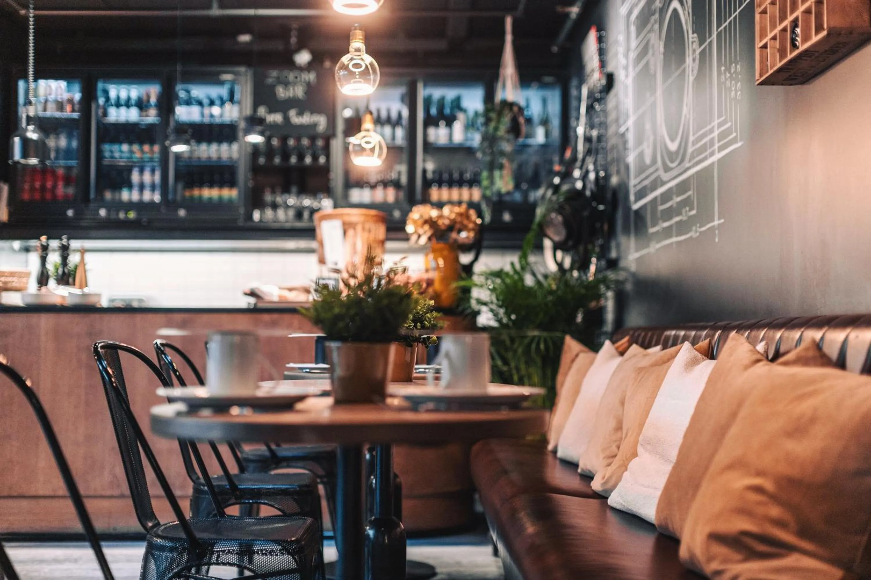 Buffet breakfast in Zoom Hotel