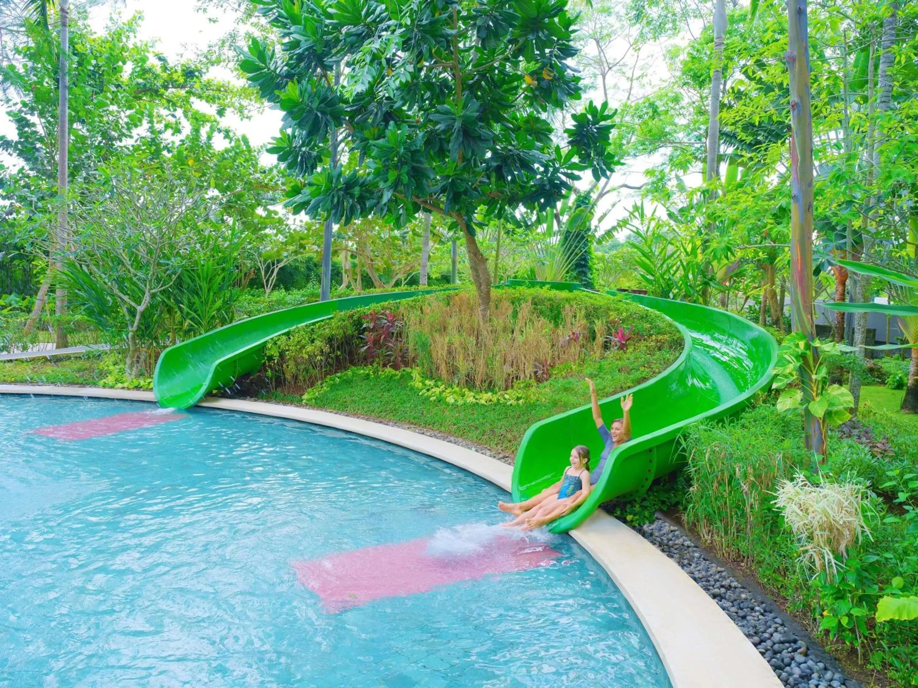 Pool view in Mövenpick Resort & Spa Jimbaran Bali