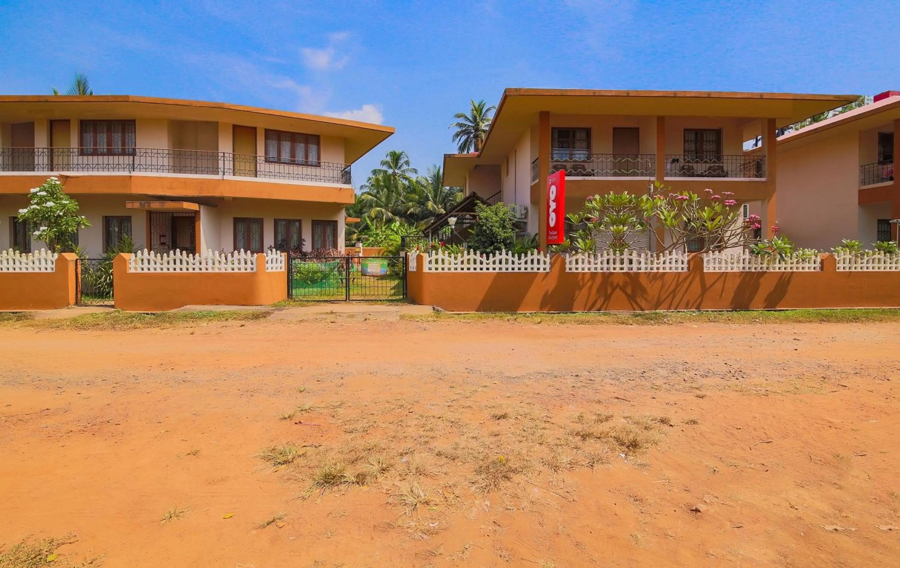 Facade/entrance in Super Hotel O The Goan Courtyard