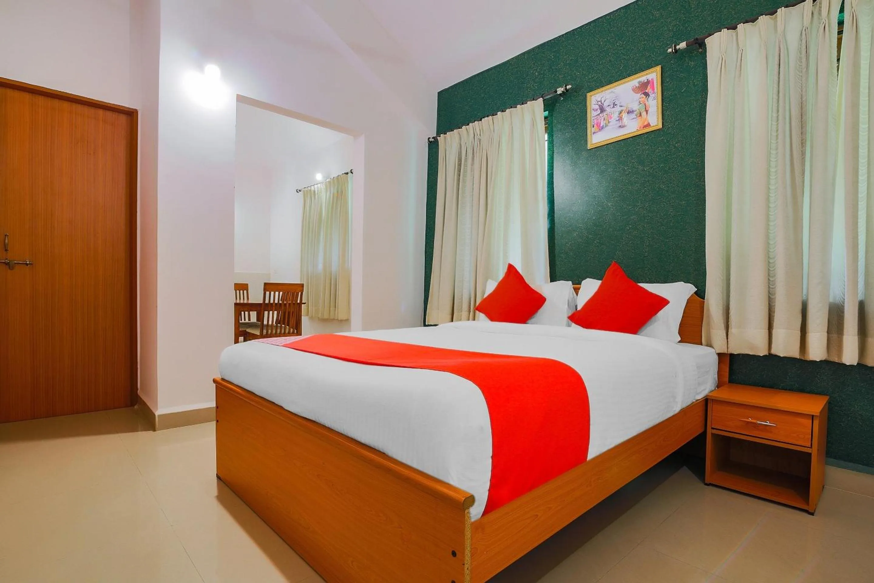 Bedroom, Bed in Super Hotel O The Goan Courtyard