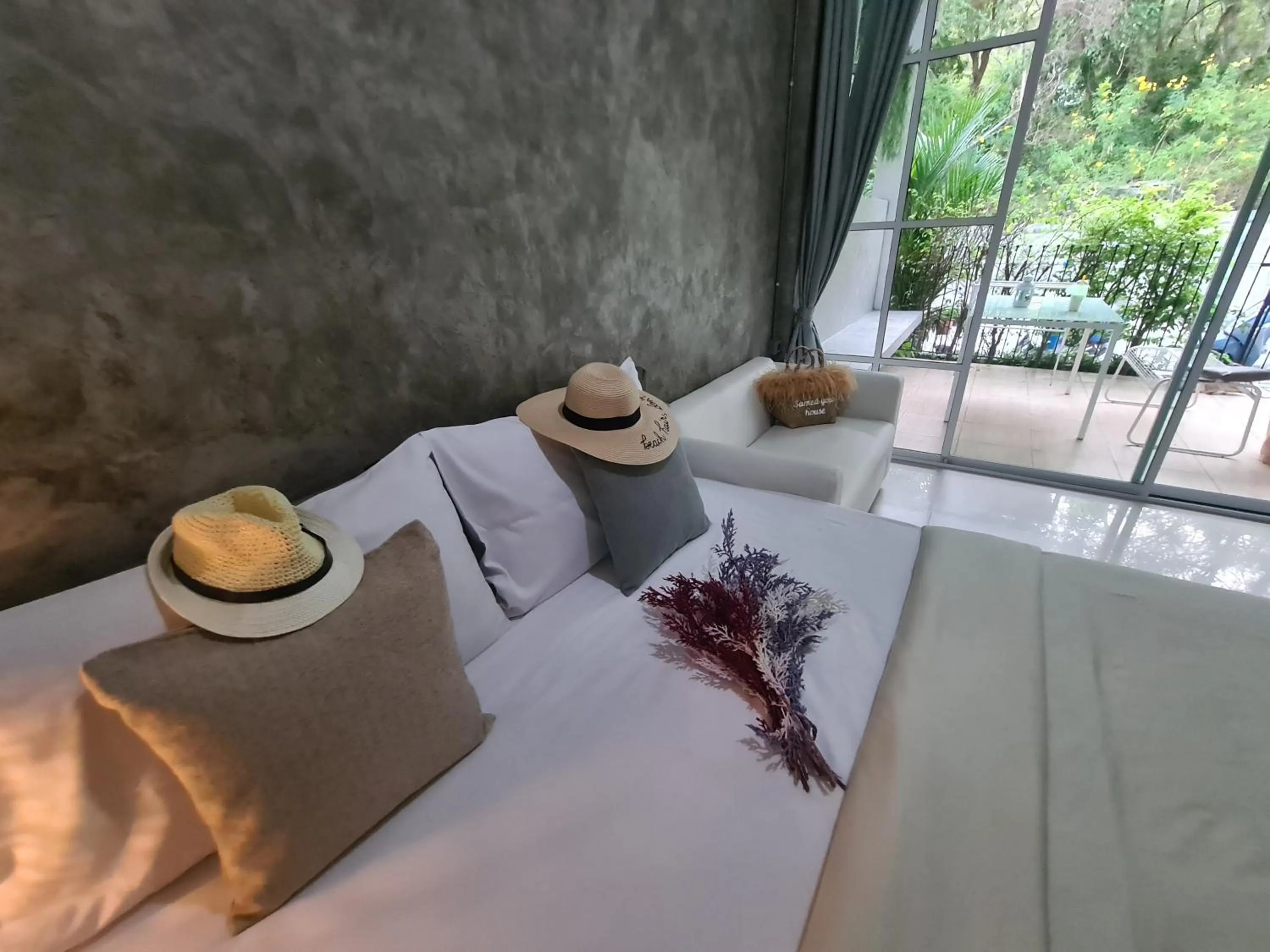 Bed in Samed Your House