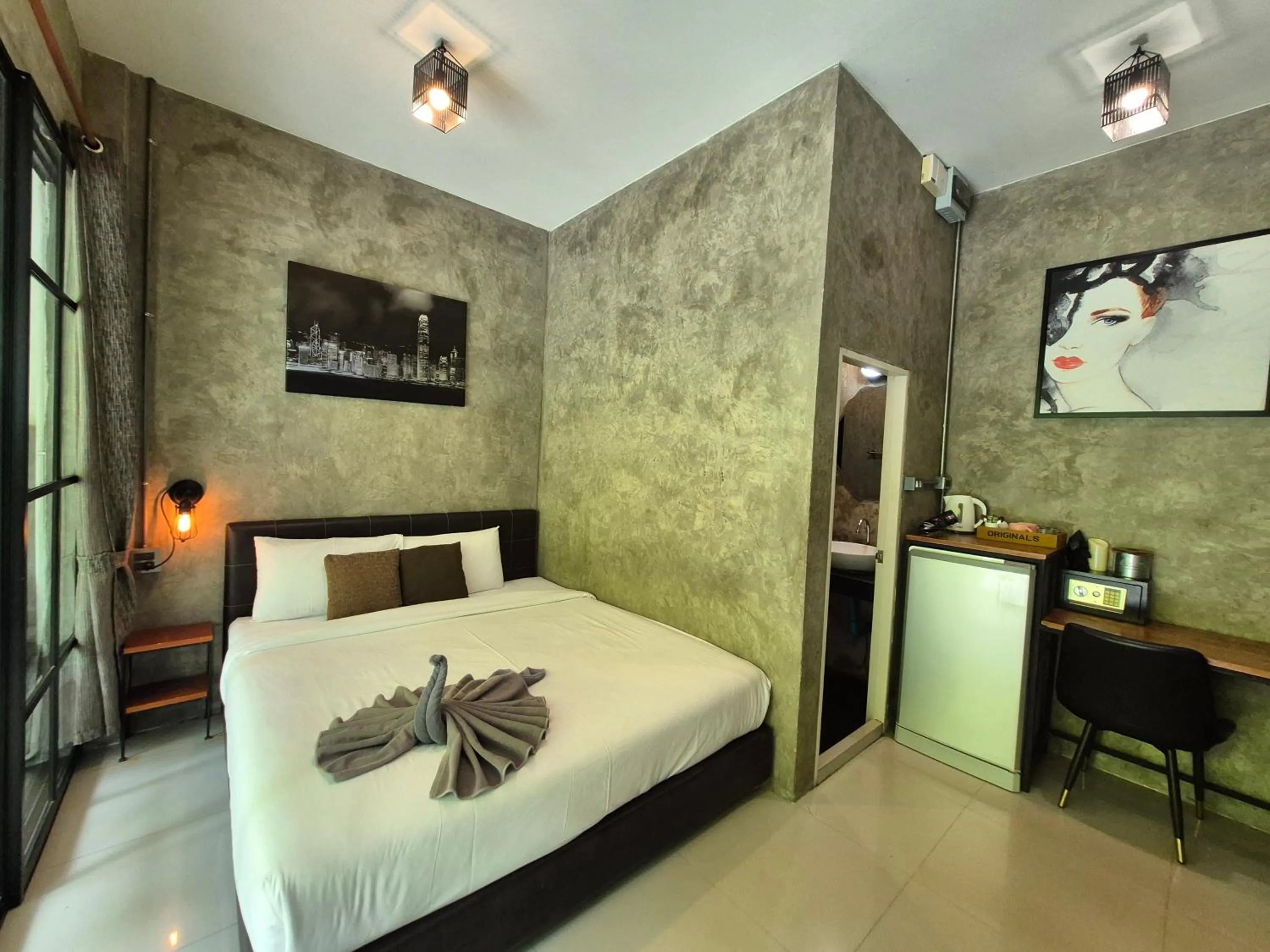 Bed in Samed Your House