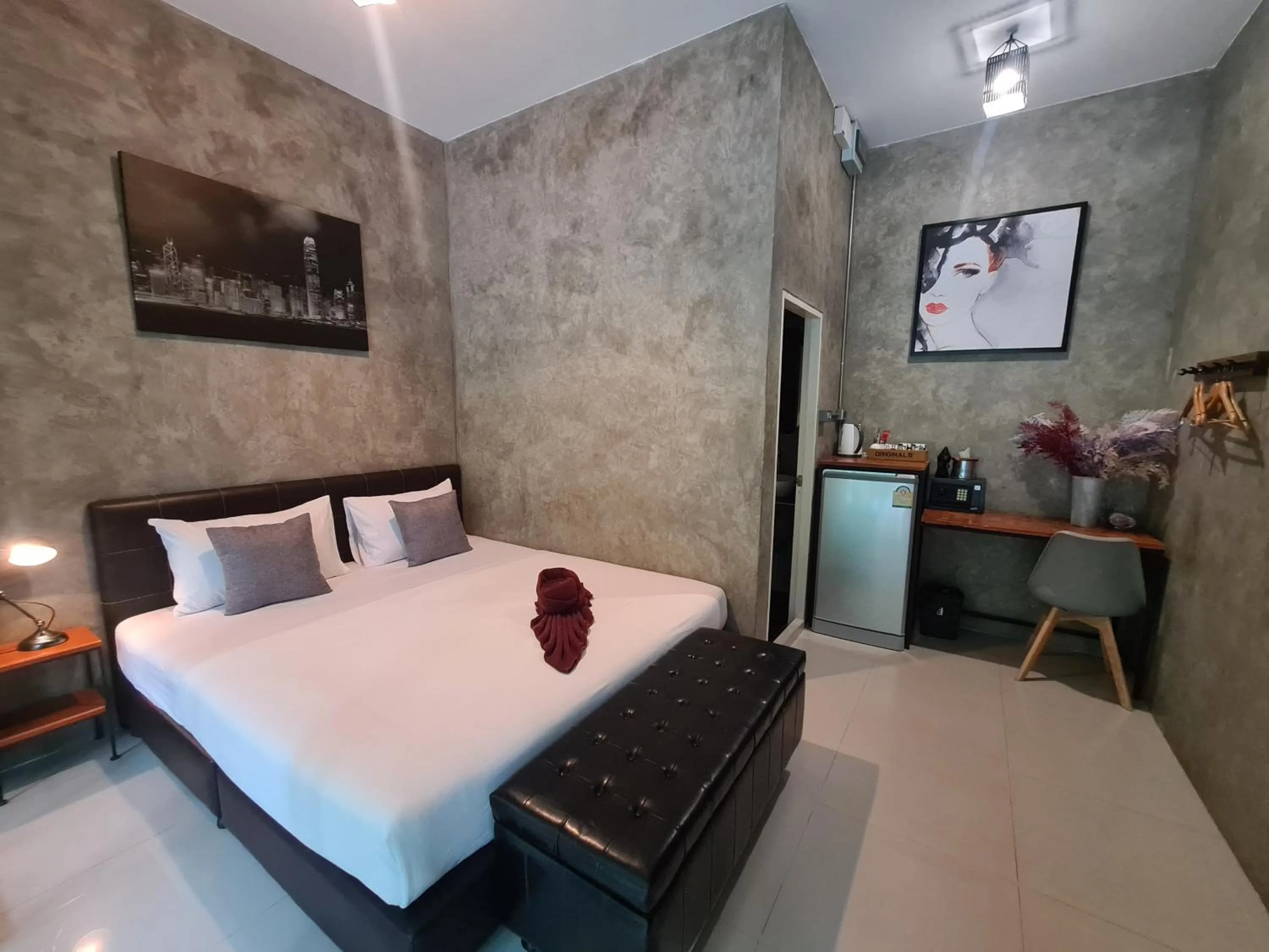 Bed in Samed Your House