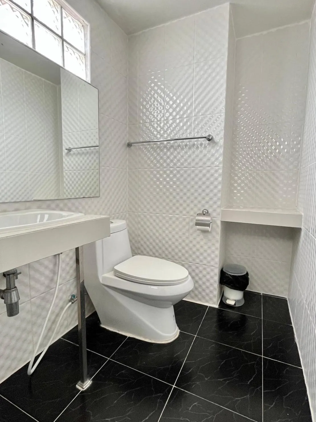 Bathroom in Wesahh Homeplace