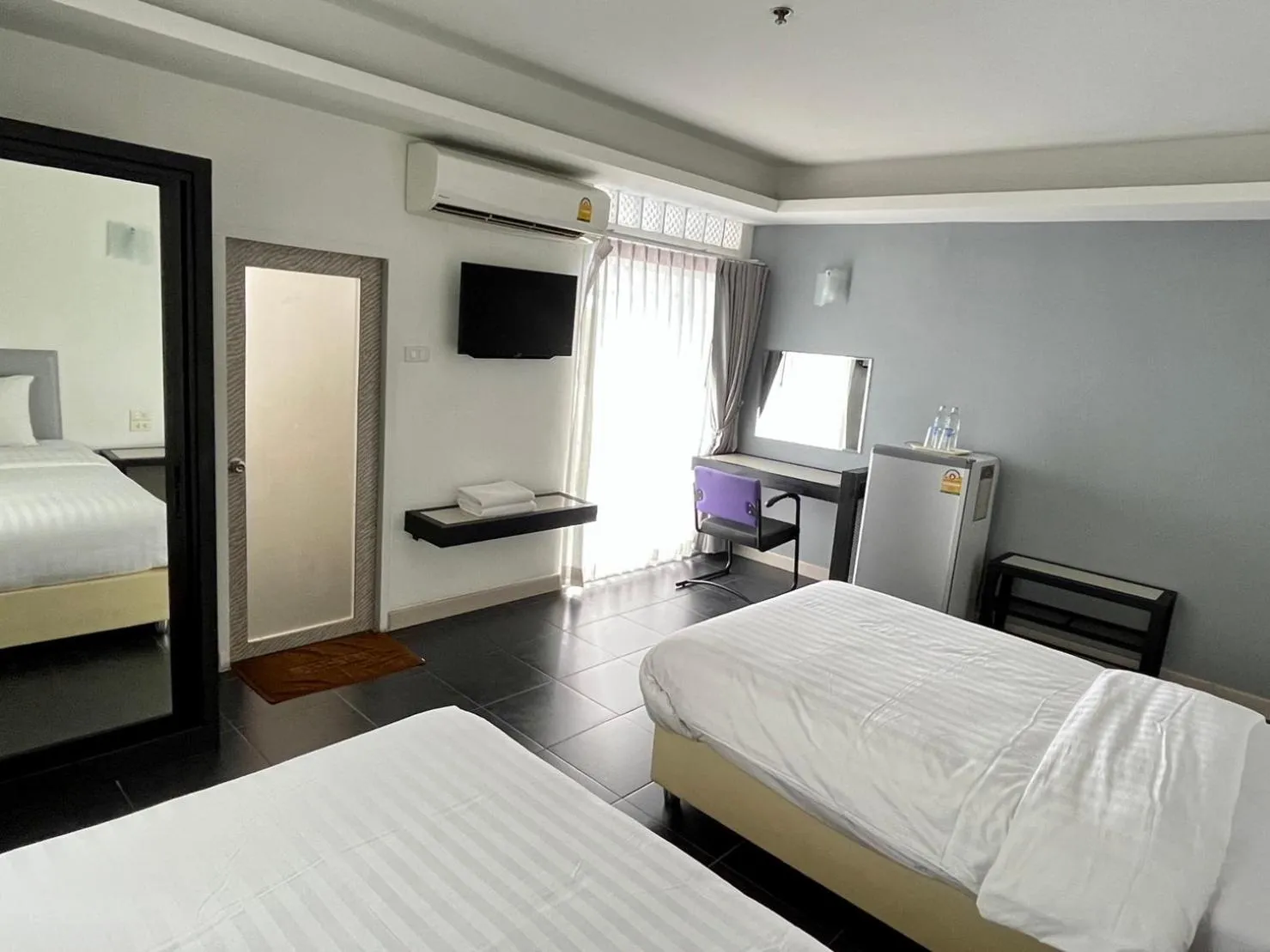 Bedroom, Bed in Wesahh Homeplace