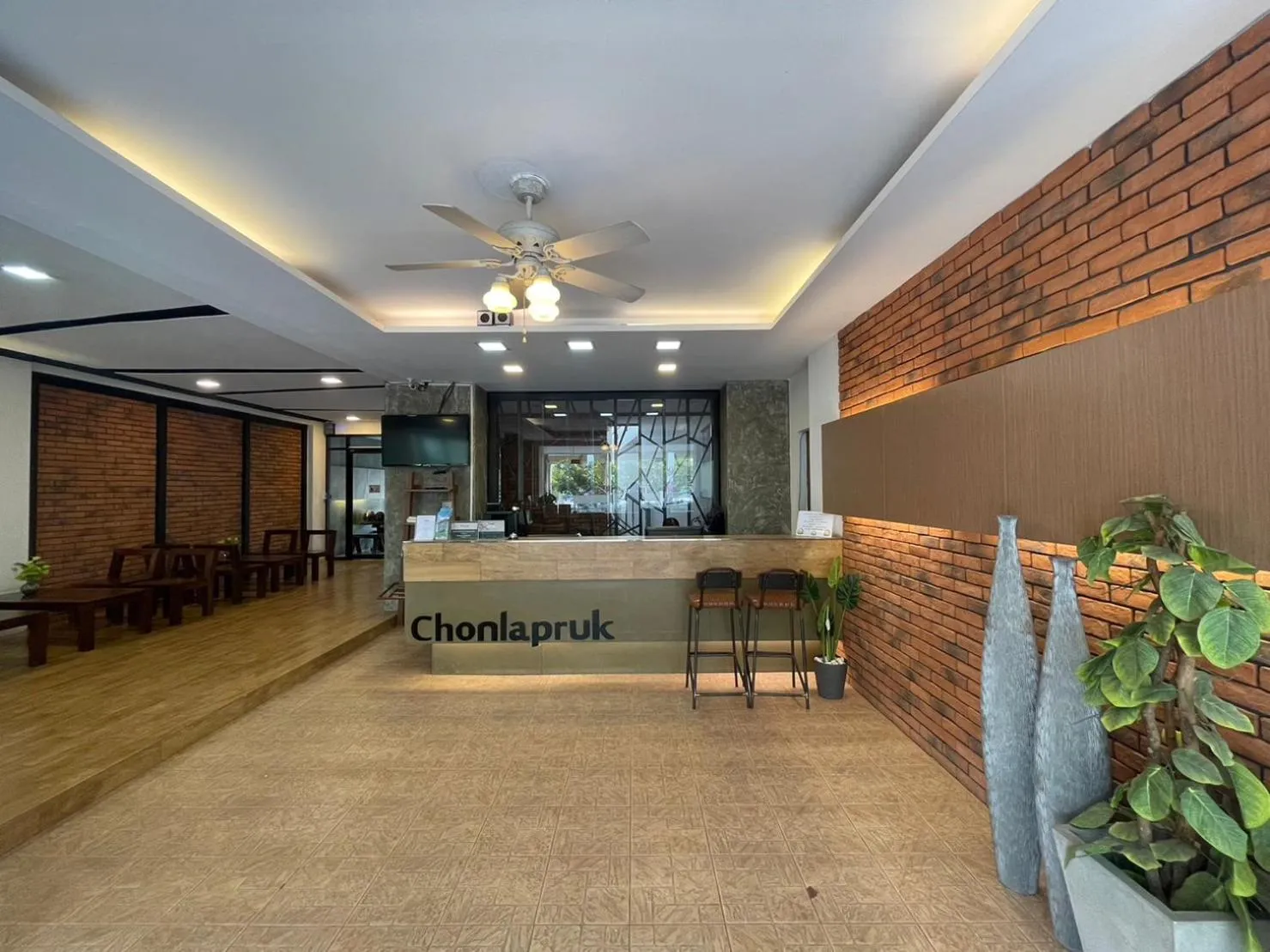 Lobby or reception in Chonlapruk Lakeside Hotel