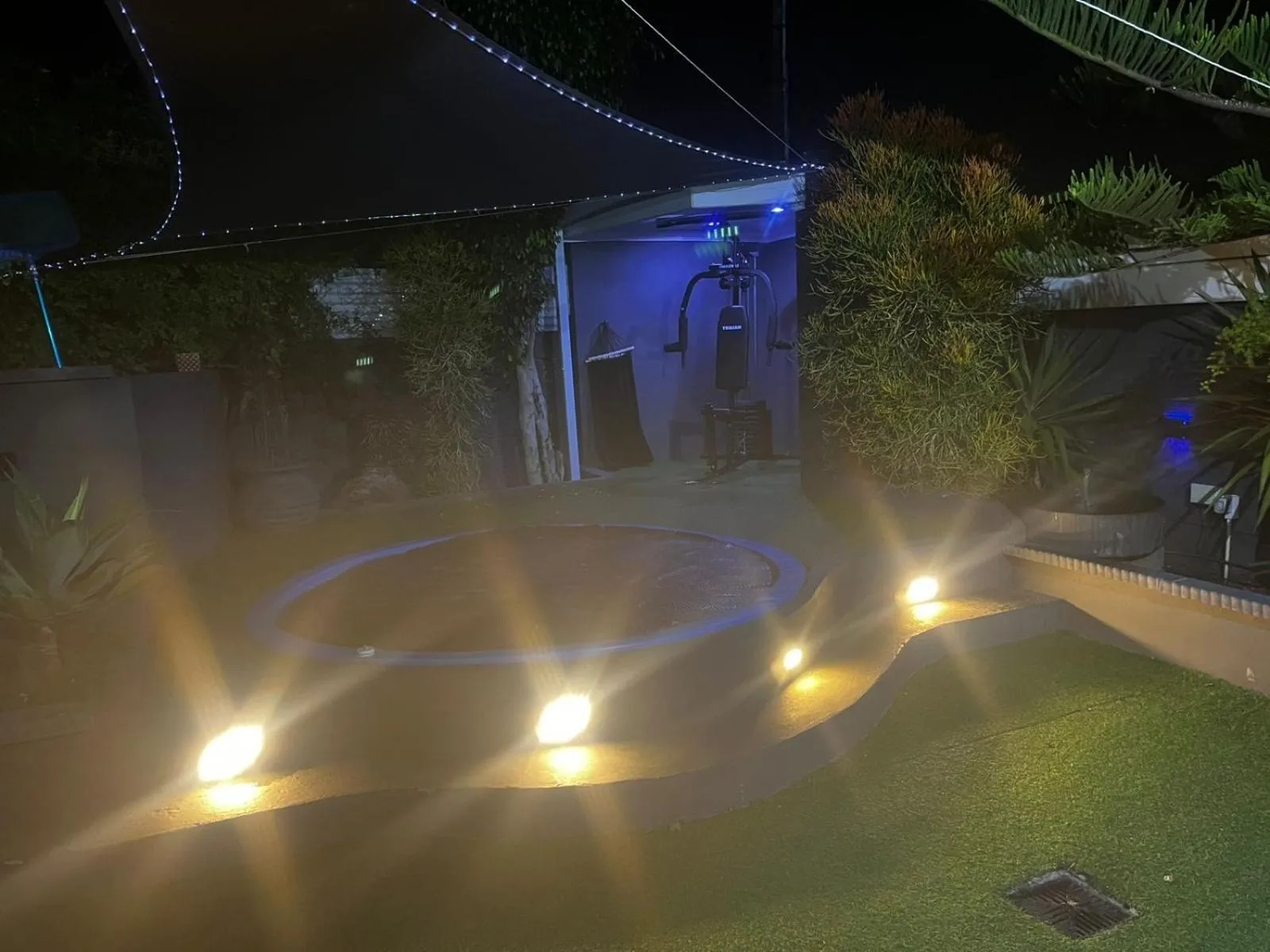 Swimming pool in Mitchell's Guesthouse