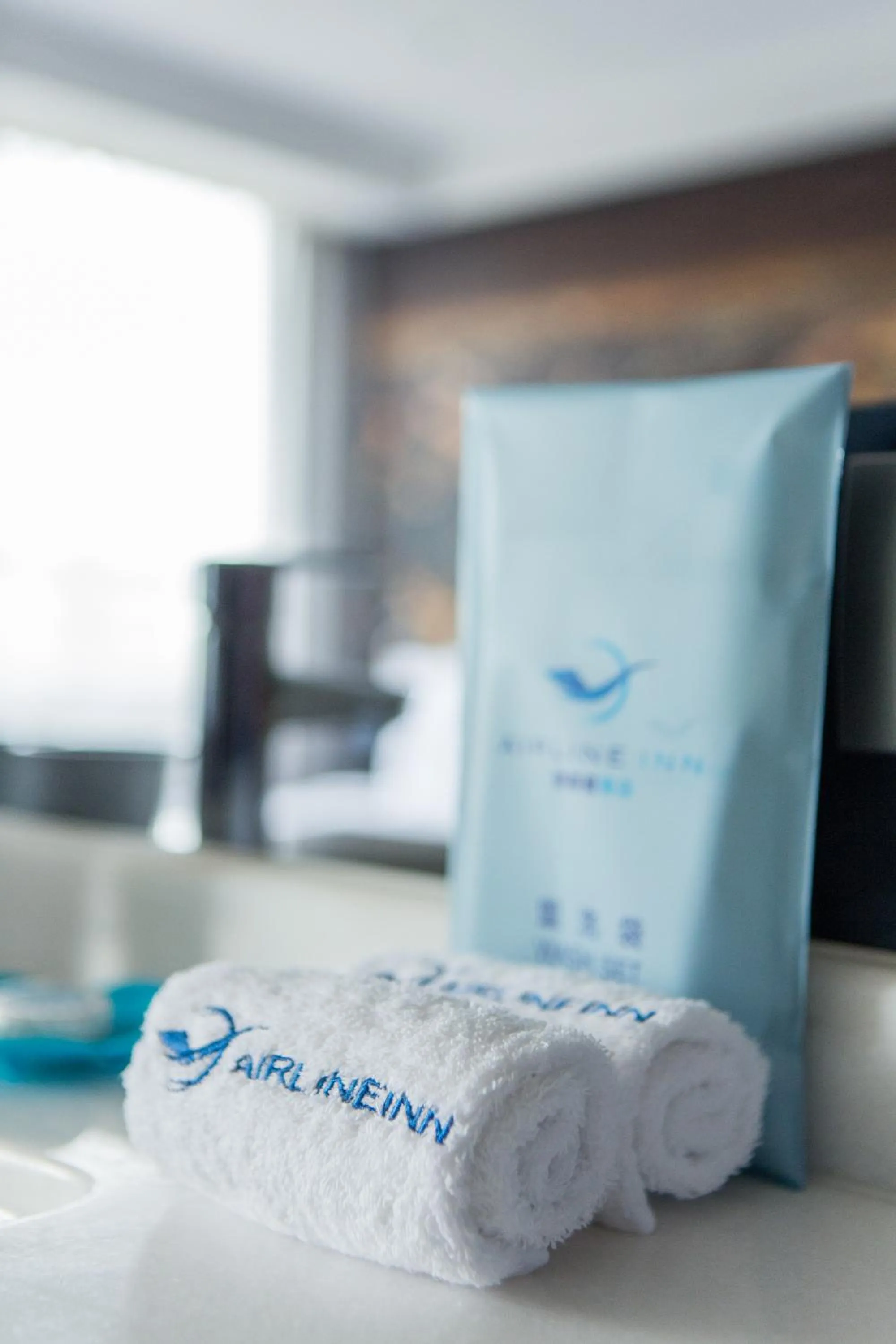 Bathroom, Bed in Airline Inn - Kaohsiung Station