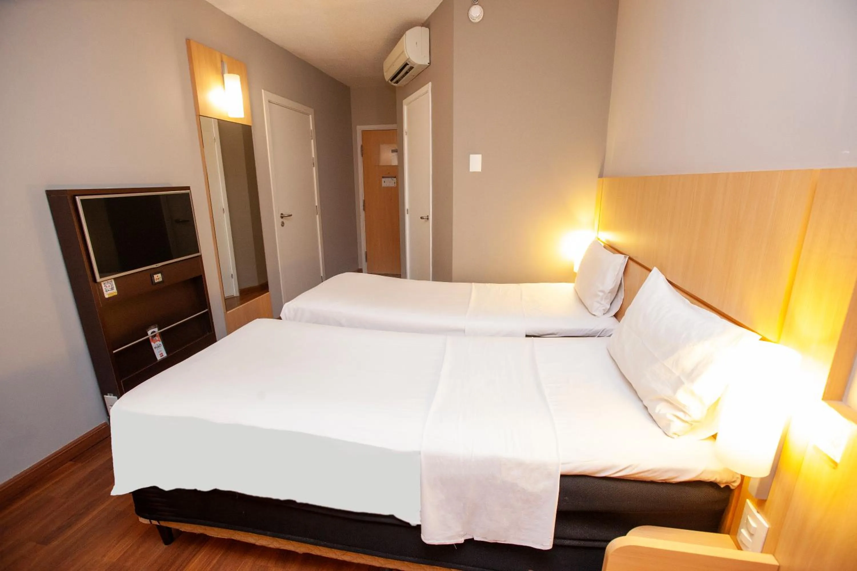 Bed in ibis Recife Boa Viagem