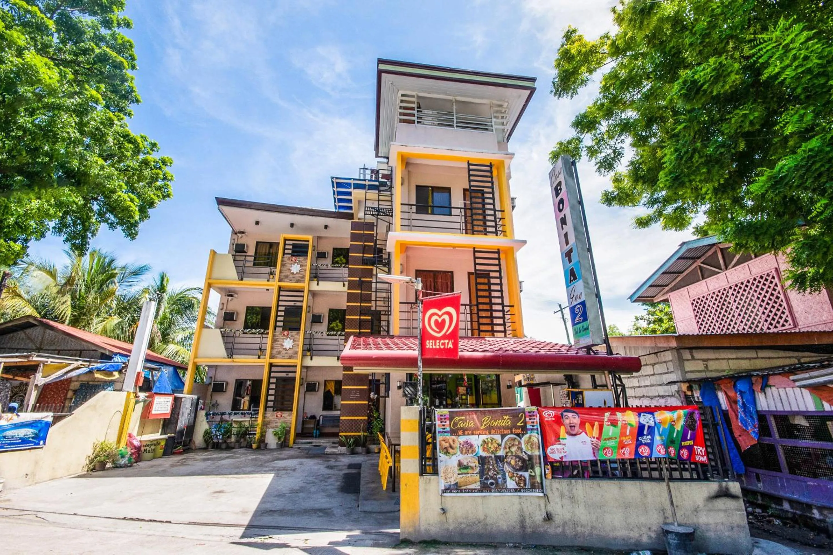 Property building in Casa Bonita Inn Oslob