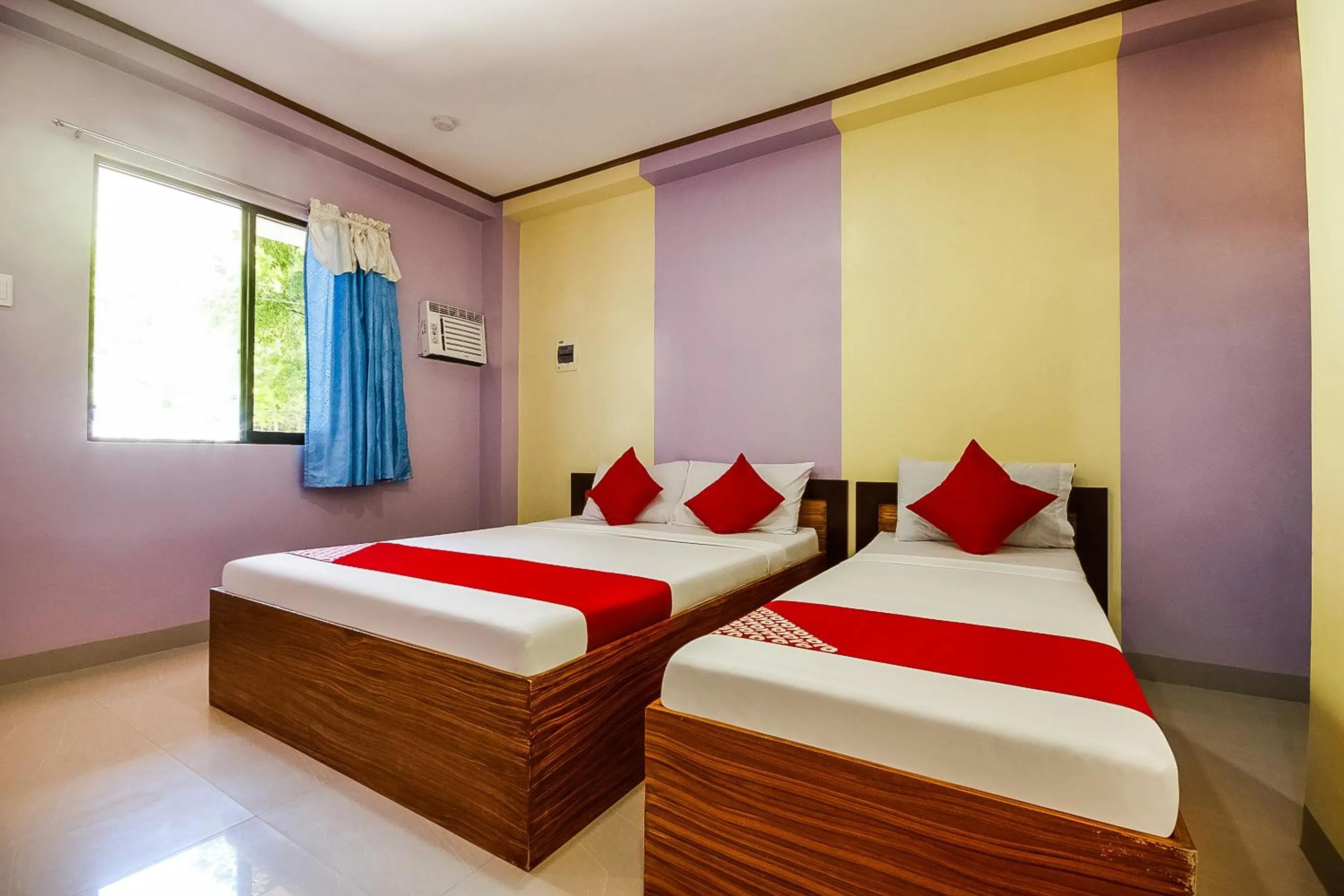 Bedroom, Bed in Casa Bonita Inn Oslob