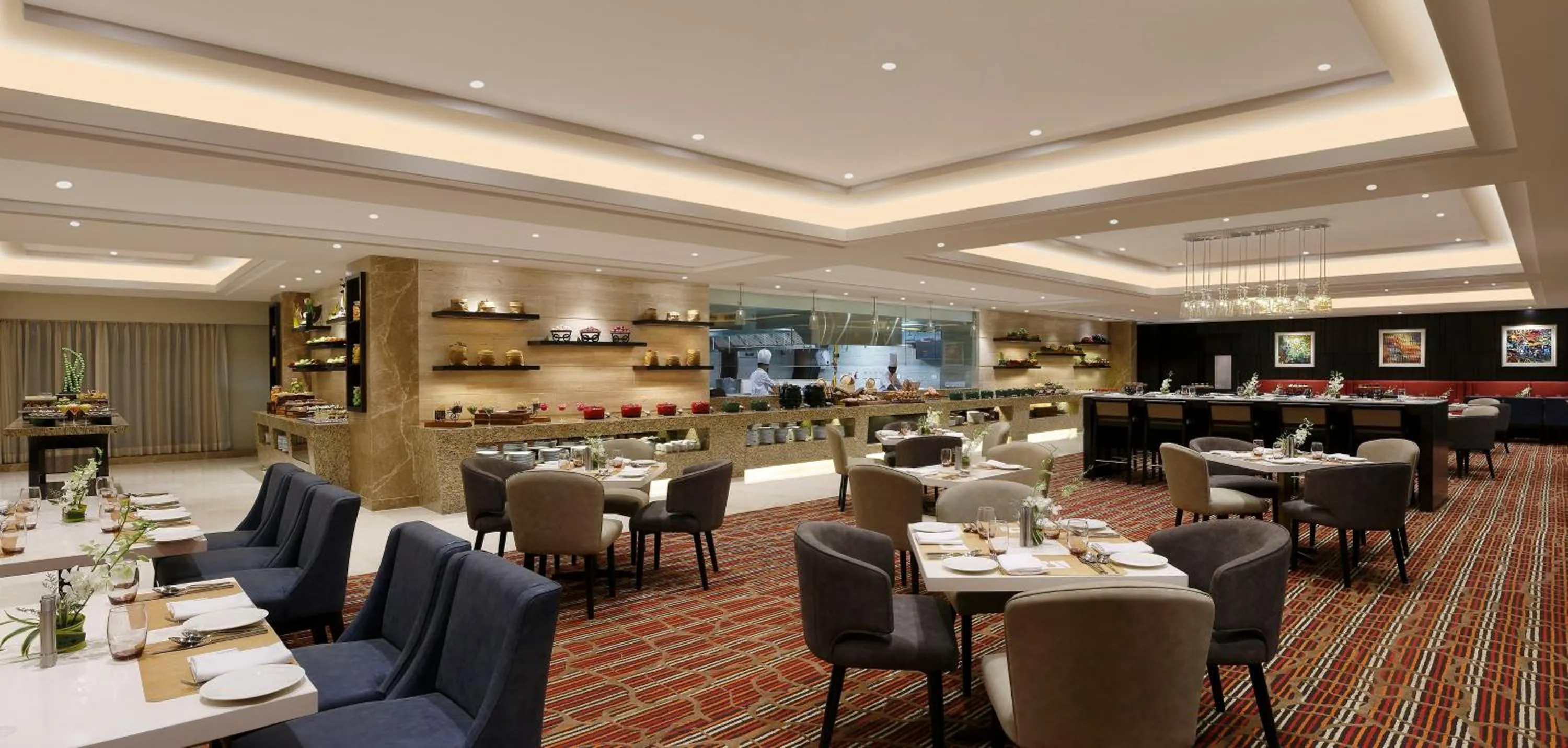 Restaurant/places to eat in Novotel Lucknow Gomti Nagar