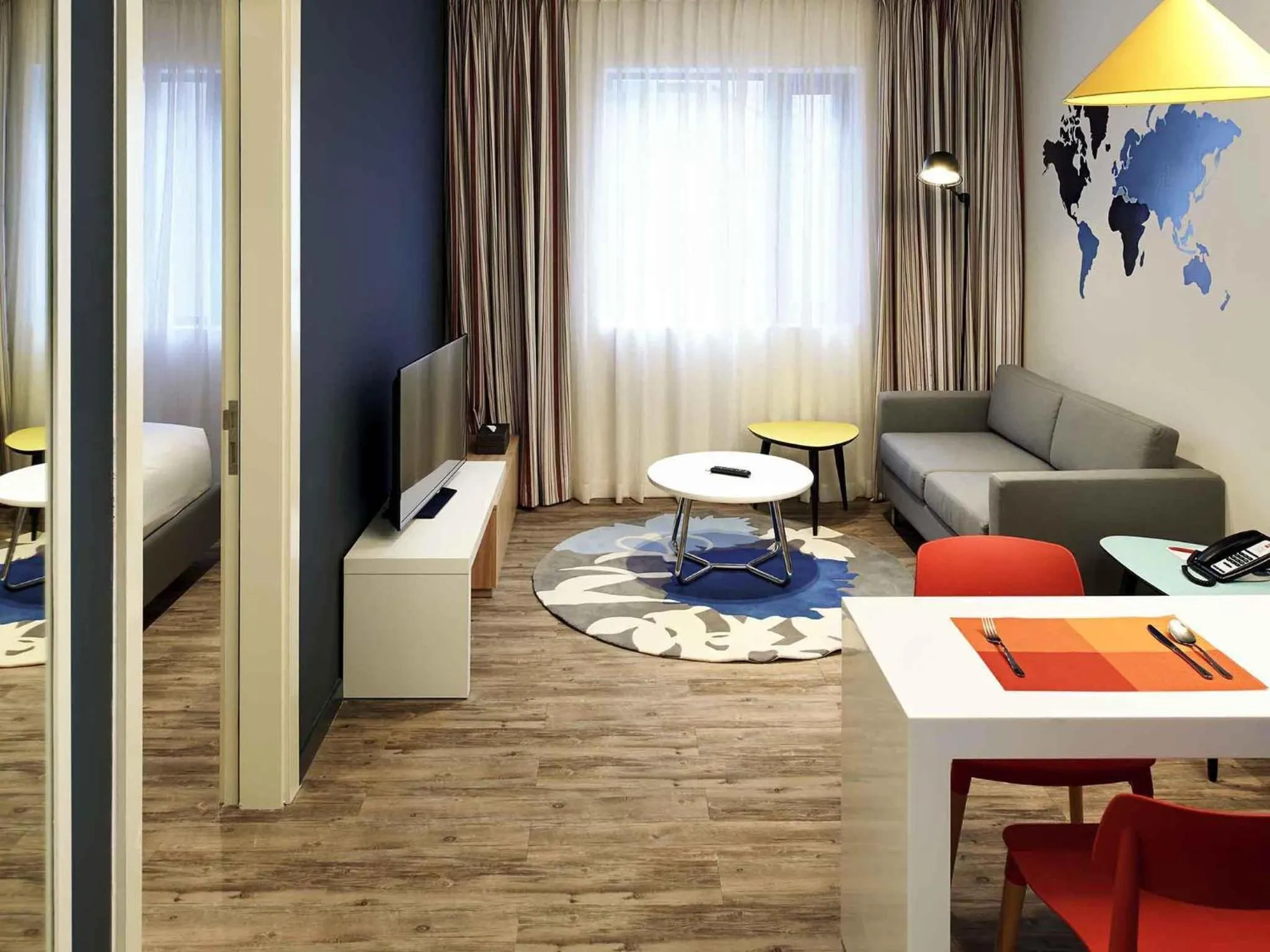 Bedroom in Ibis Saigon Airport