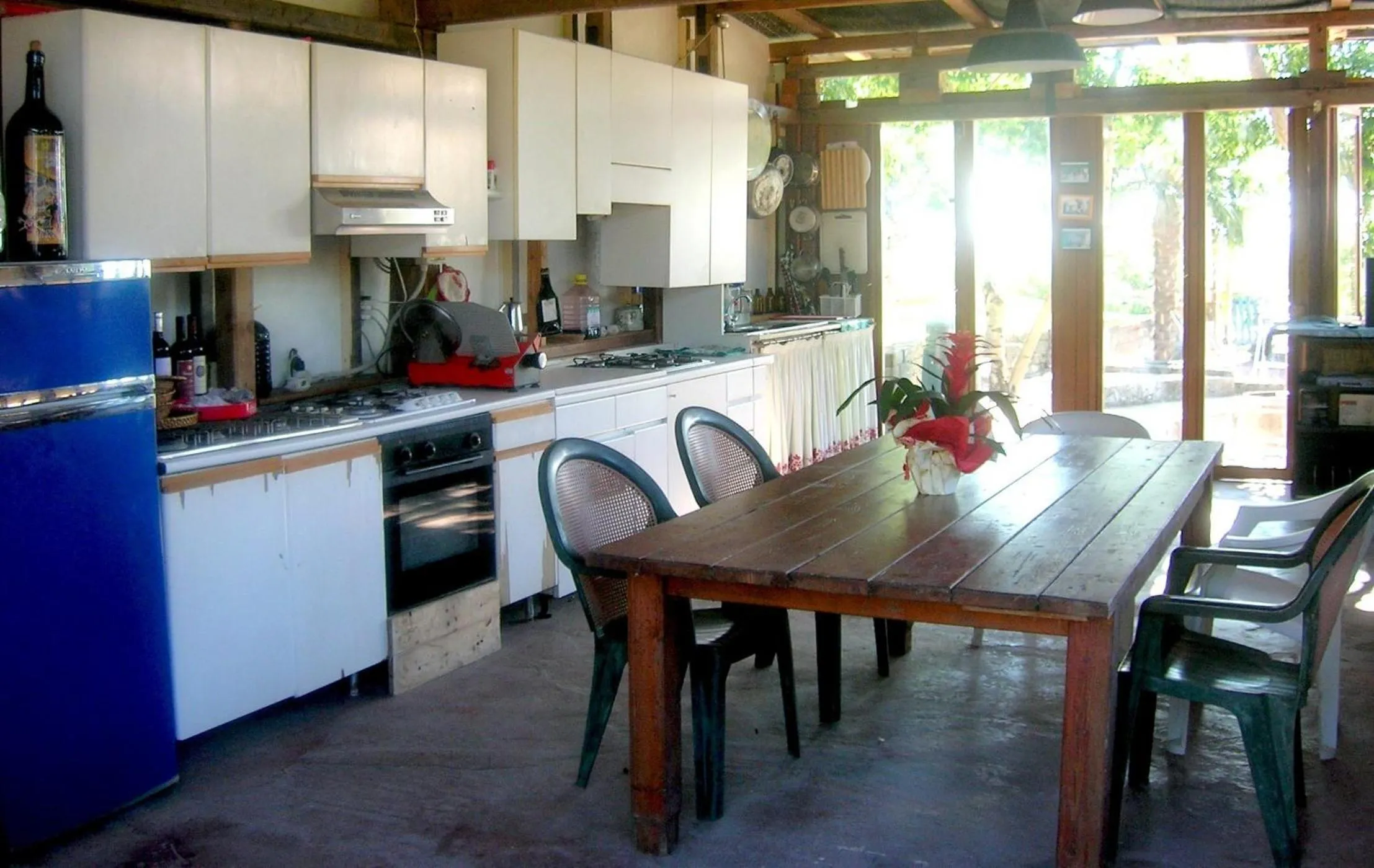 Kitchen or kitchenette in Brojo Hill