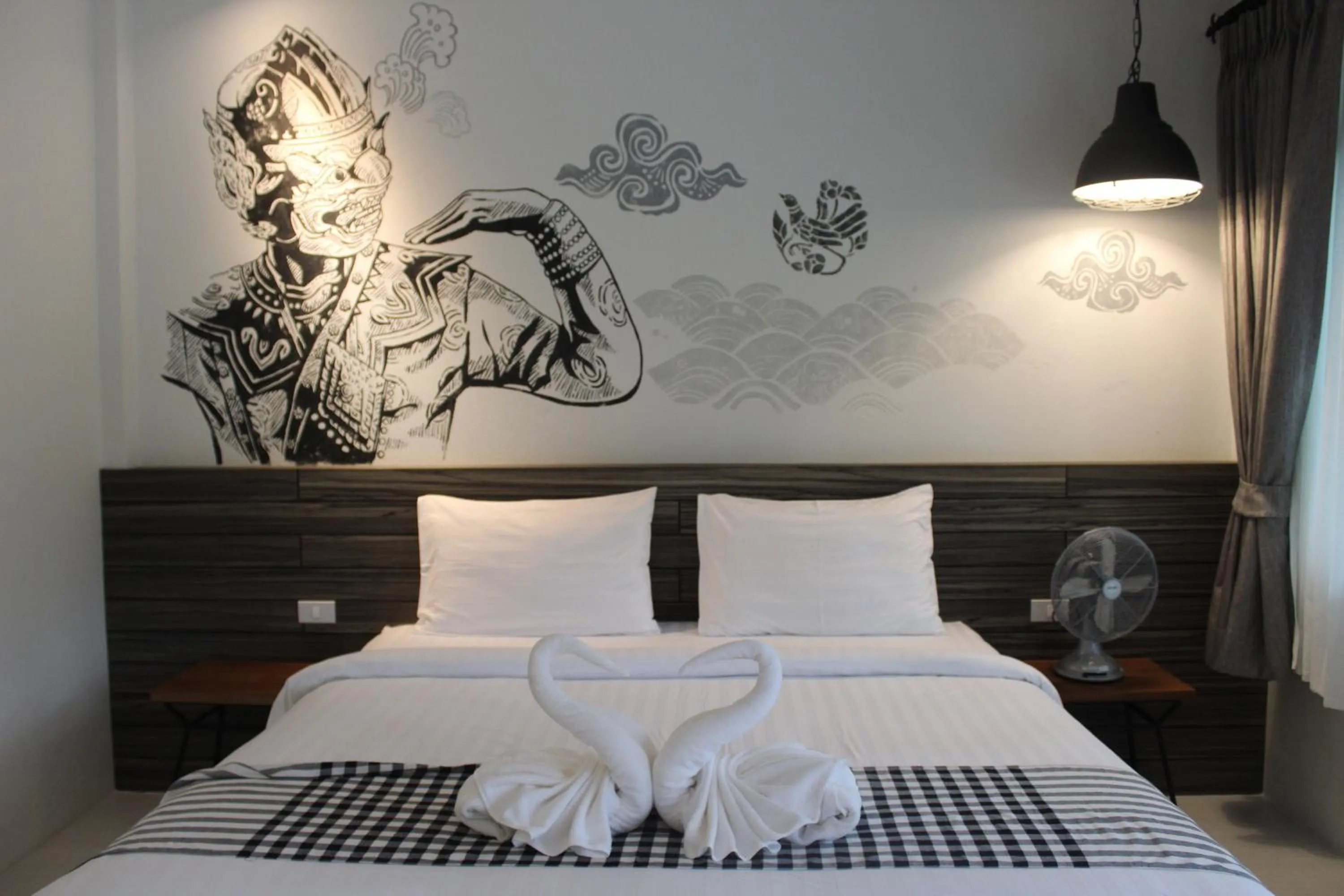 Bed in Koh Ngai Paradise Beach