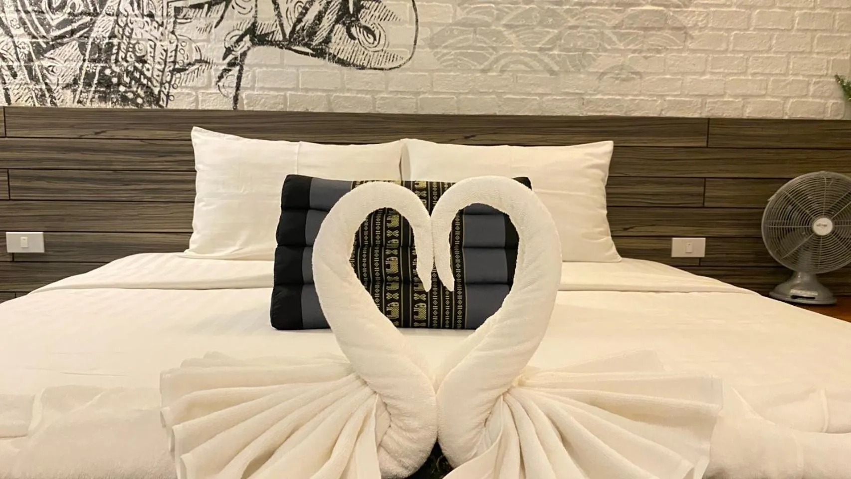 Bedroom, Bed in Koh Ngai Paradise Beach