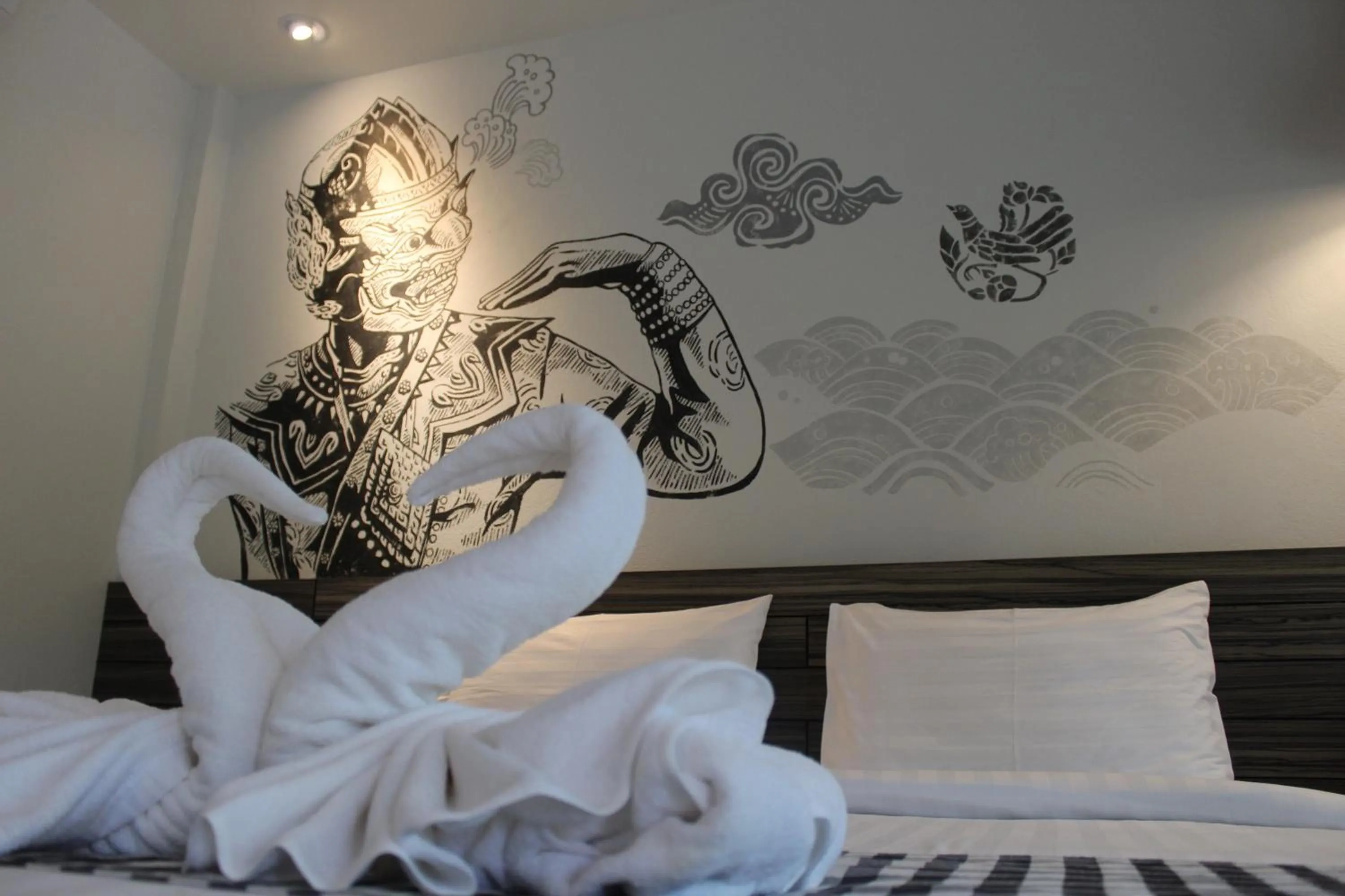 Bed in Koh Ngai Paradise Beach