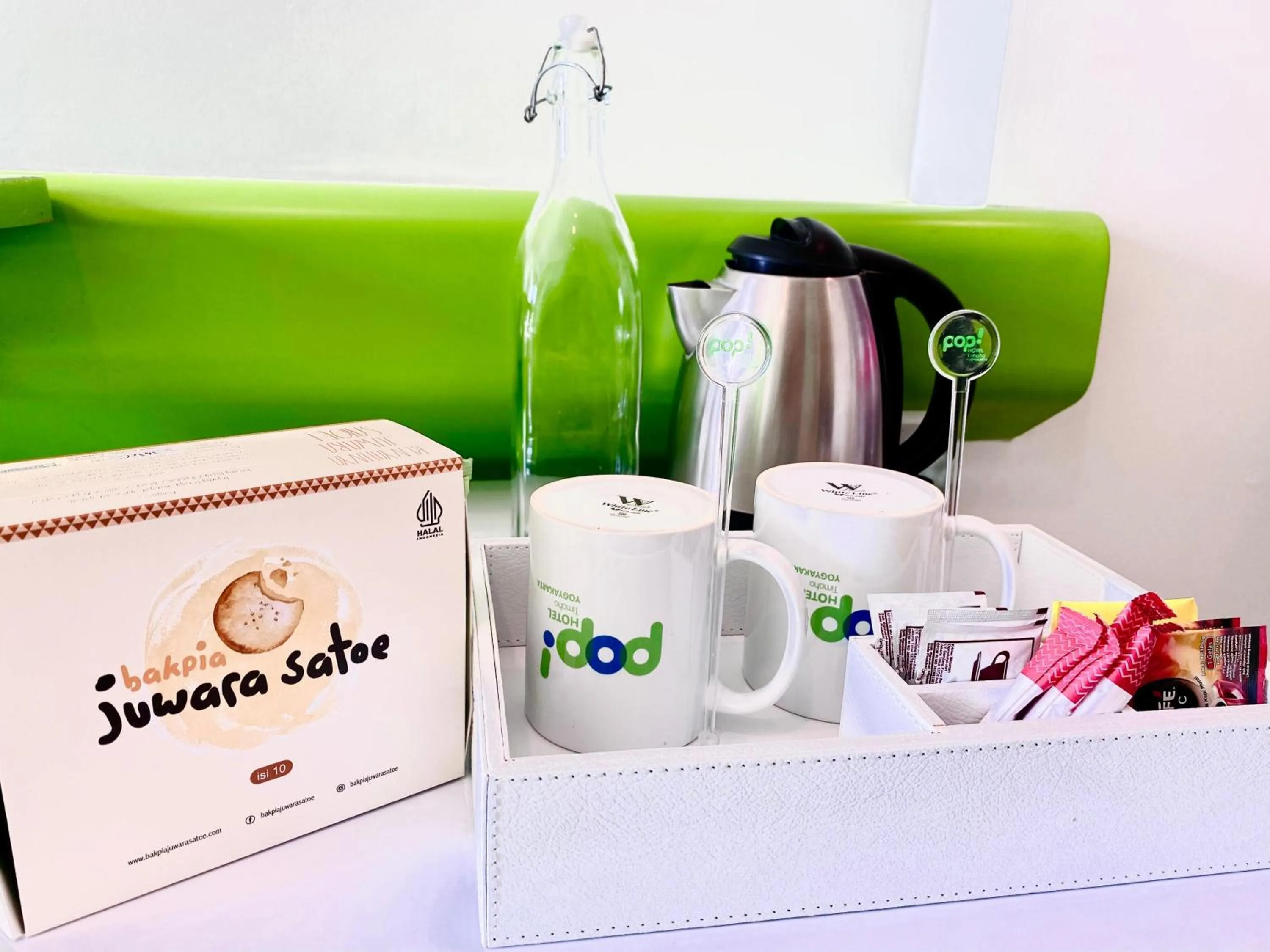 Coffee/tea facilities in POP! Hotel Timoho Yogyakarta
