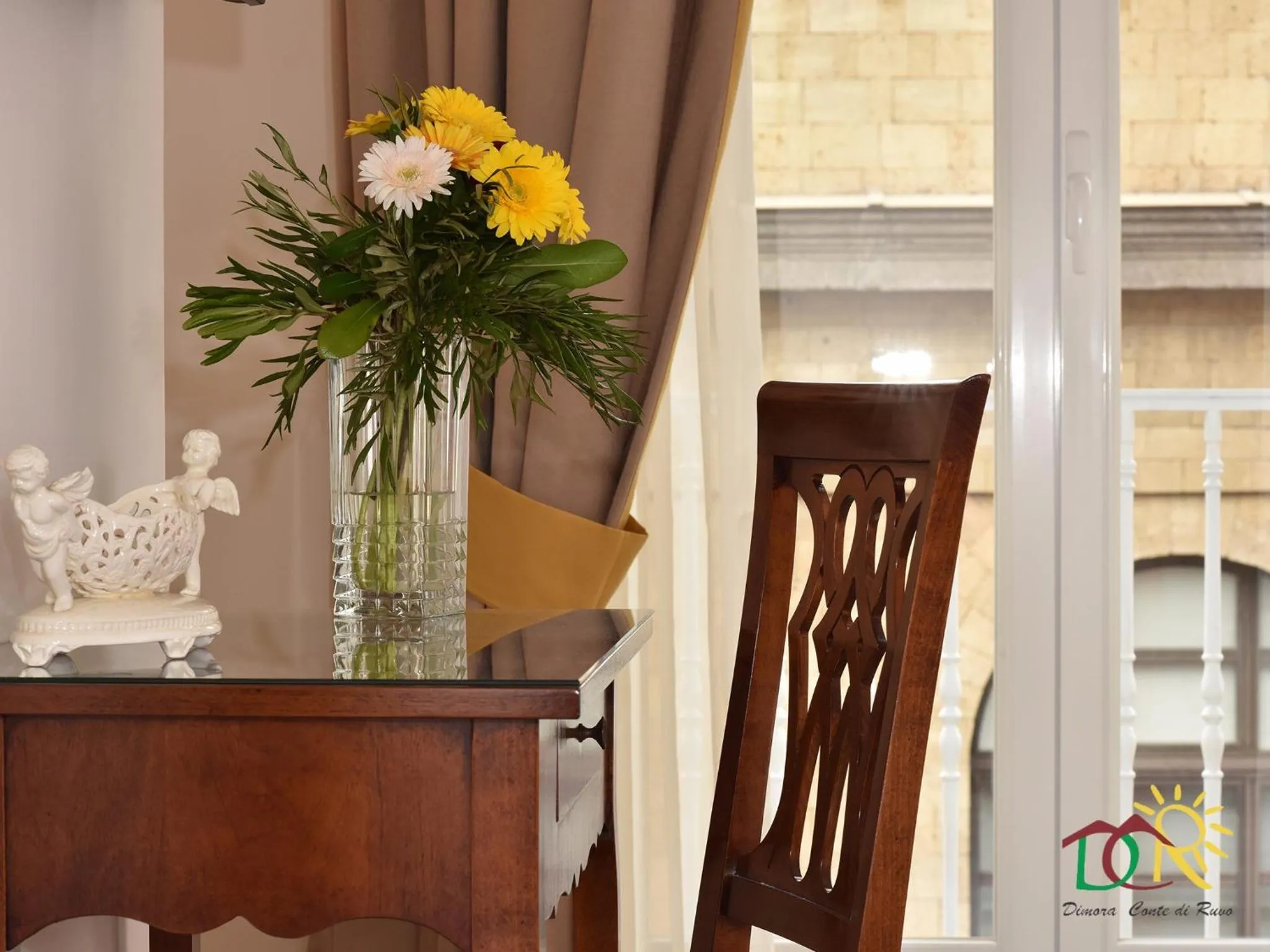 Decorative detail in Dimora conte di Ruvo