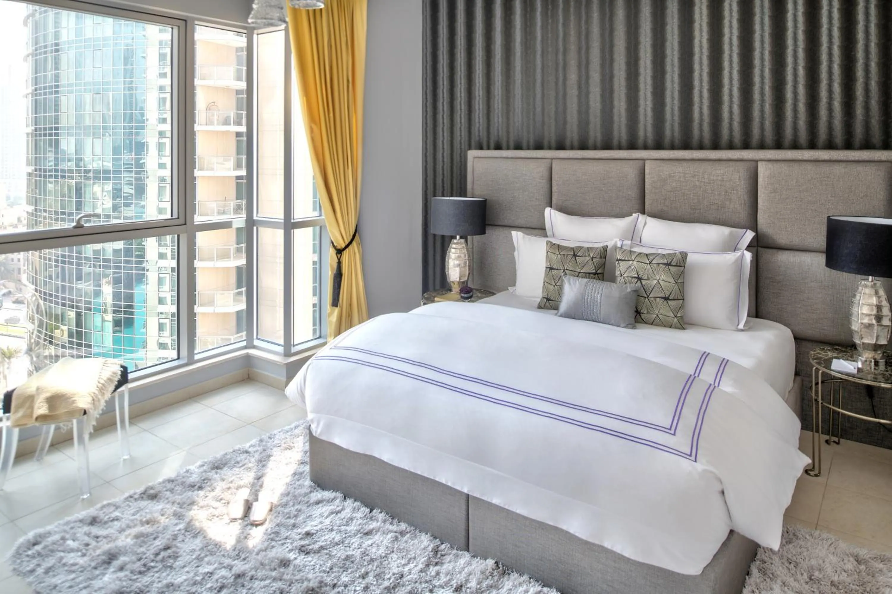 Bedroom, Bed in Dream Inn Apartments - Burj Residences Burj Khalifa View