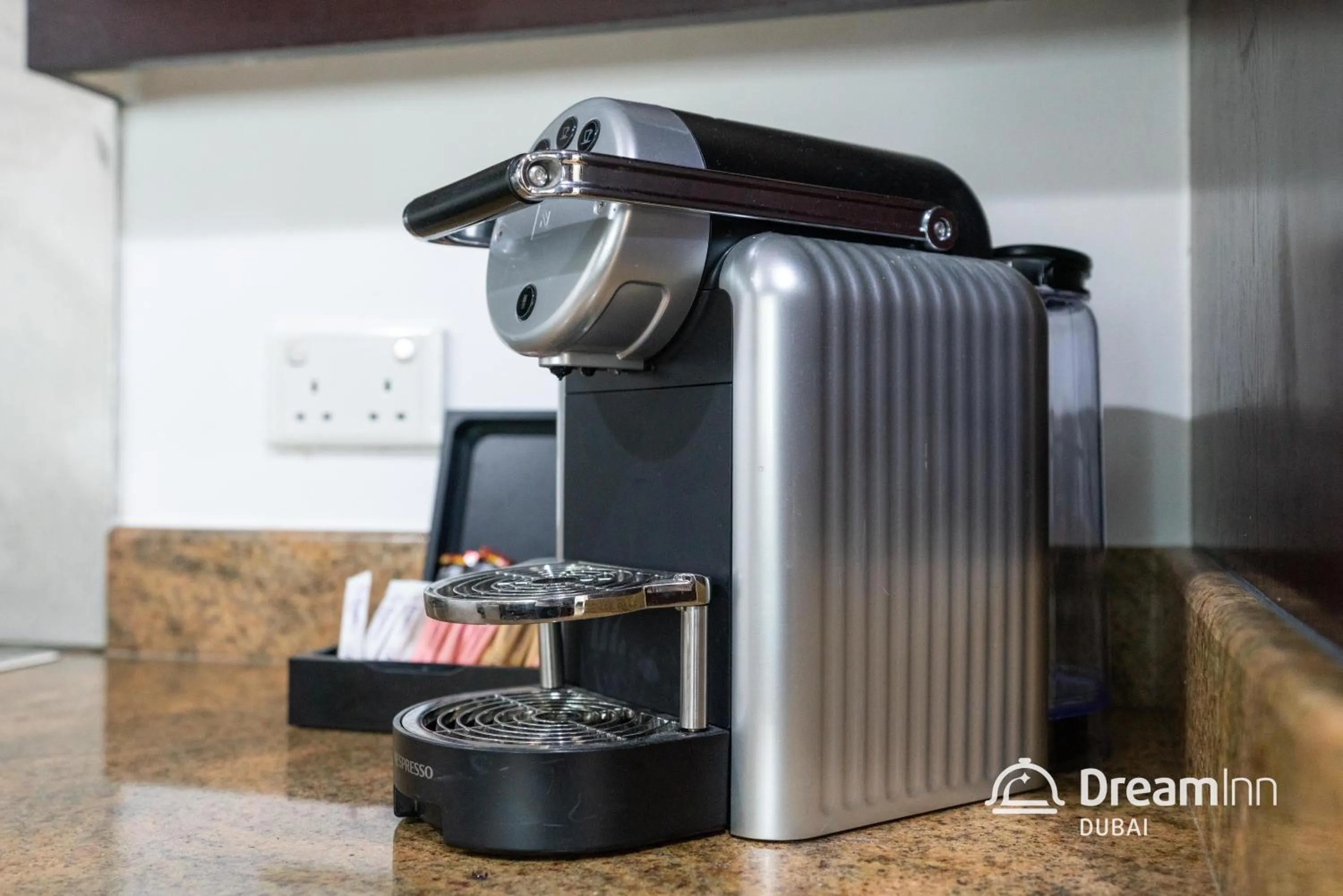 Coffee/tea facilities in Dream Inn Apartments - Burj Residences Burj Khalifa View