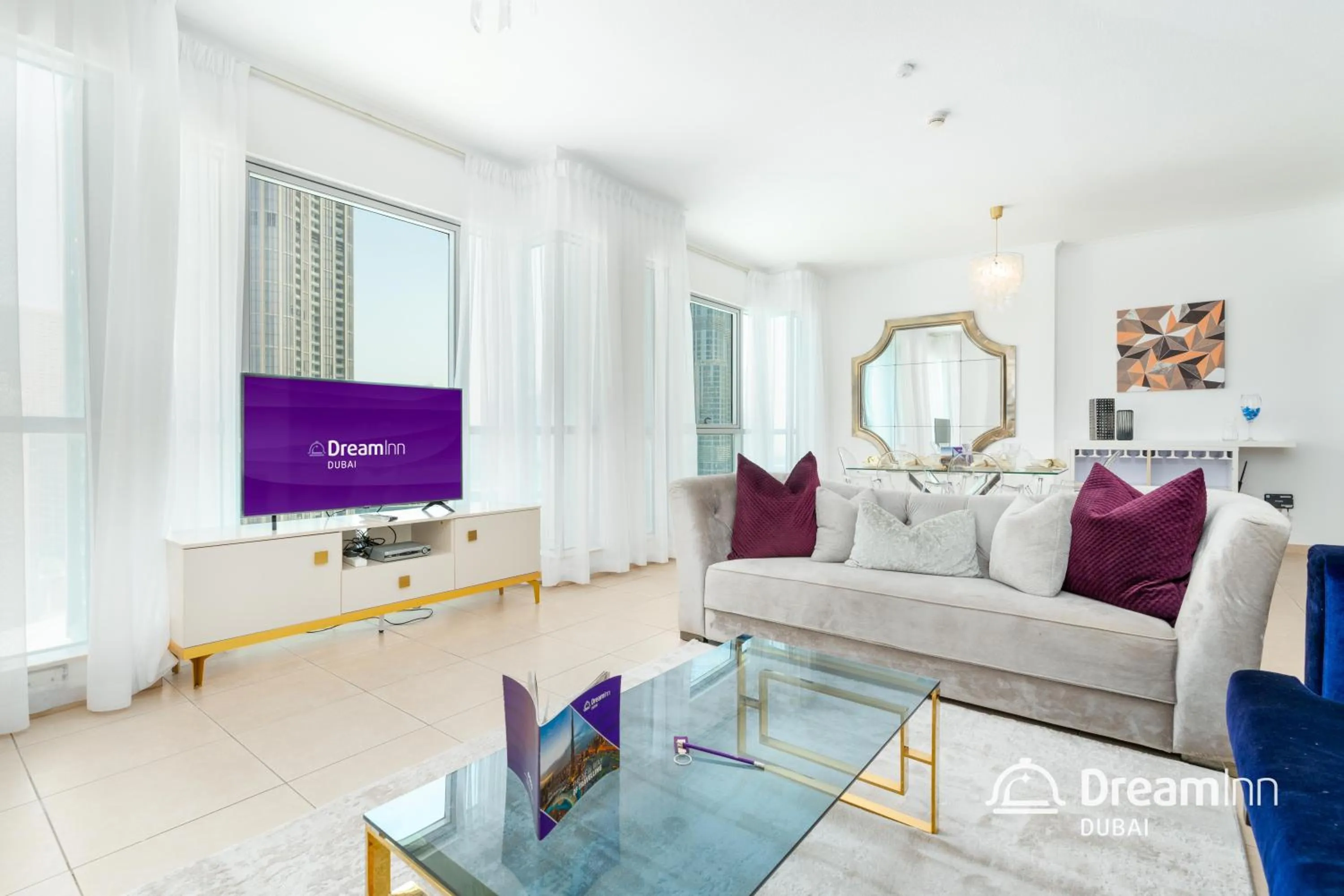 TV and multimedia in Dream Inn Apartments - Burj Residences Burj Khalifa View