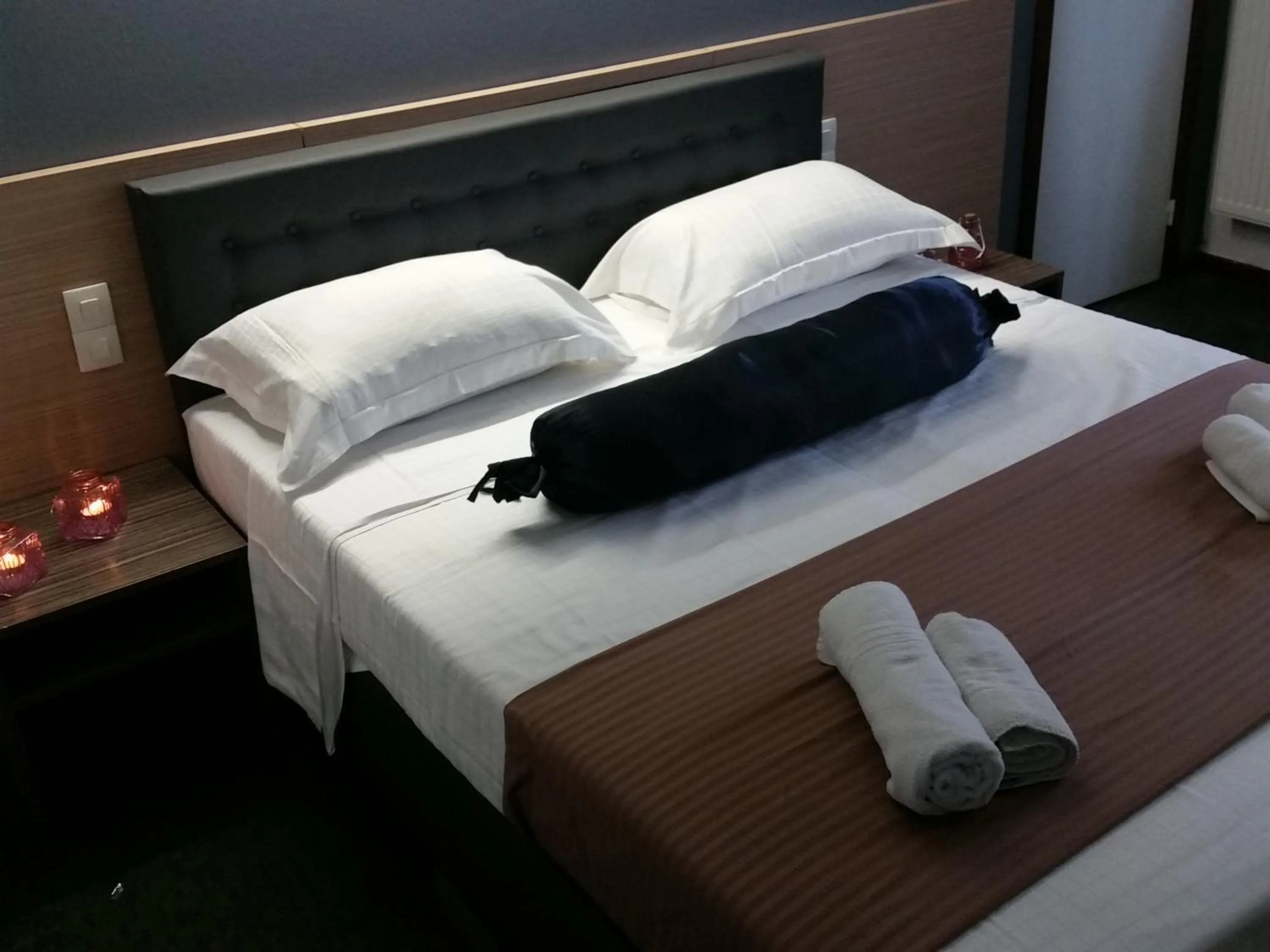 Bed in Hotel Prince de Liege