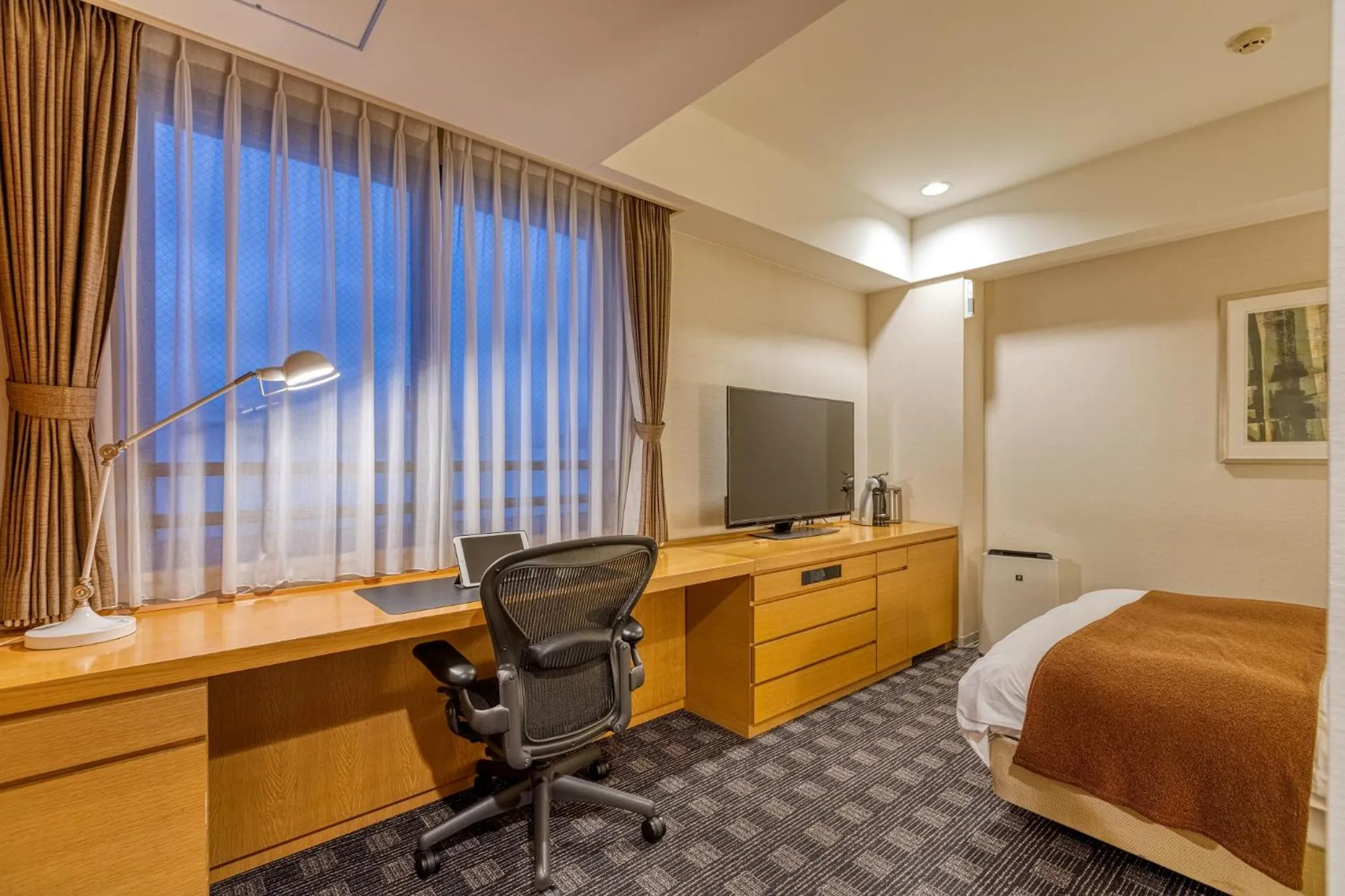 Photo of the whole room, Bed in Hotel Grand Fuji