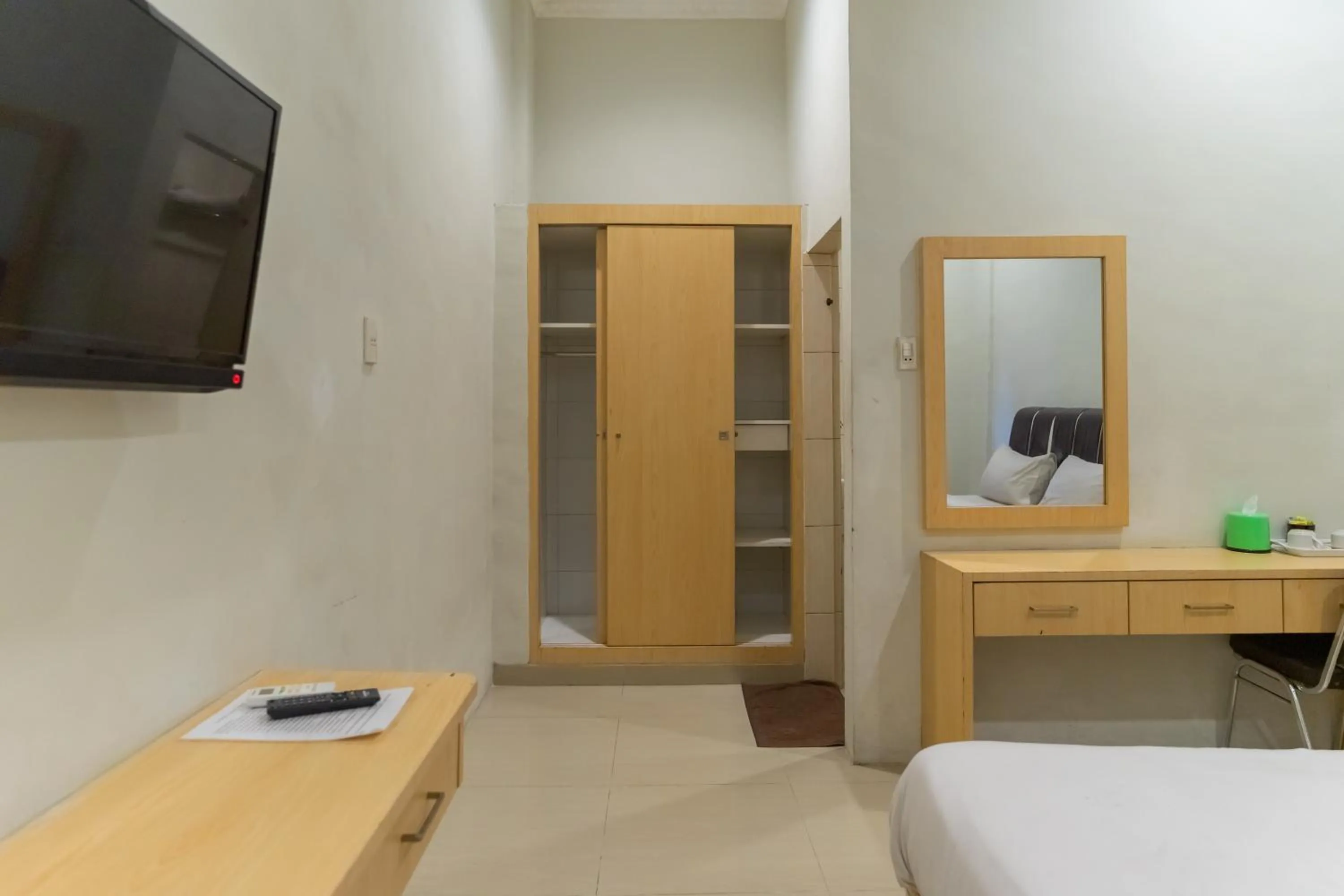 Vandolia Guest House Medan RedPartner