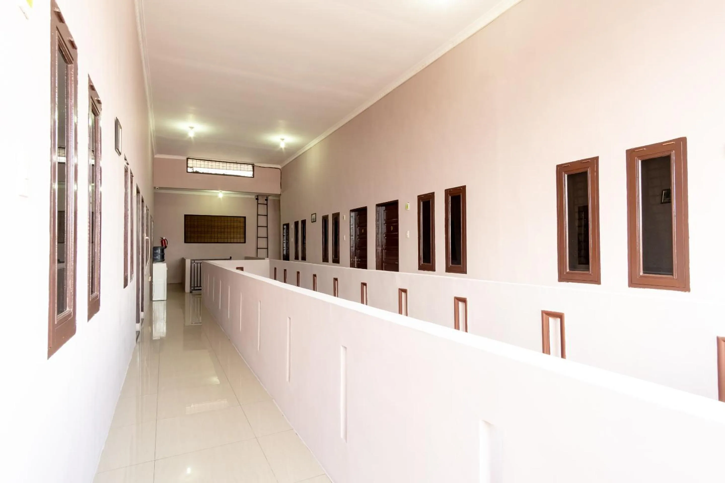 Lobby or reception in Vandolia Guest House Medan RedPartner