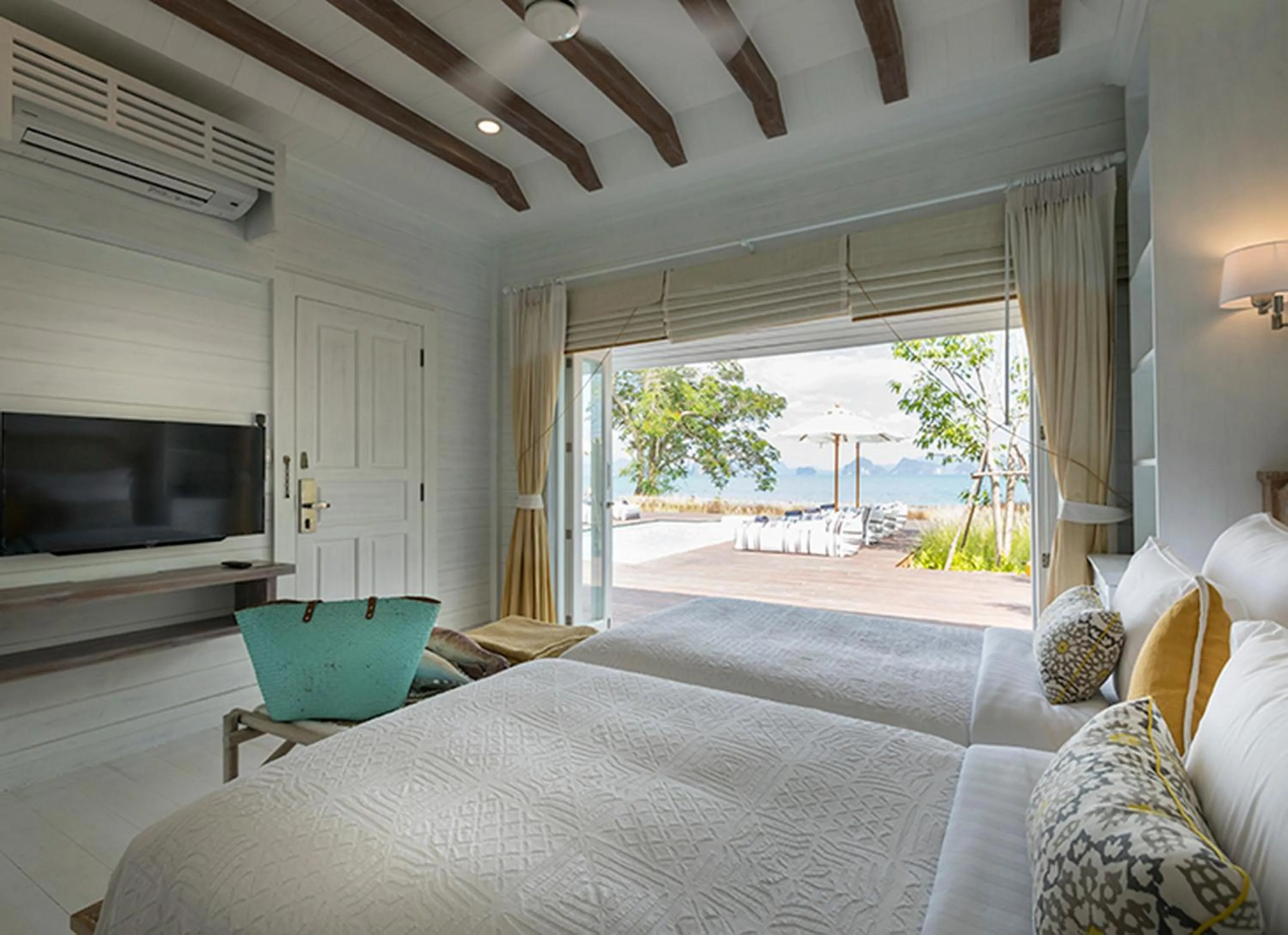 Bedroom, Bed in Cape Kudu Hotel, Koh Yao Noi