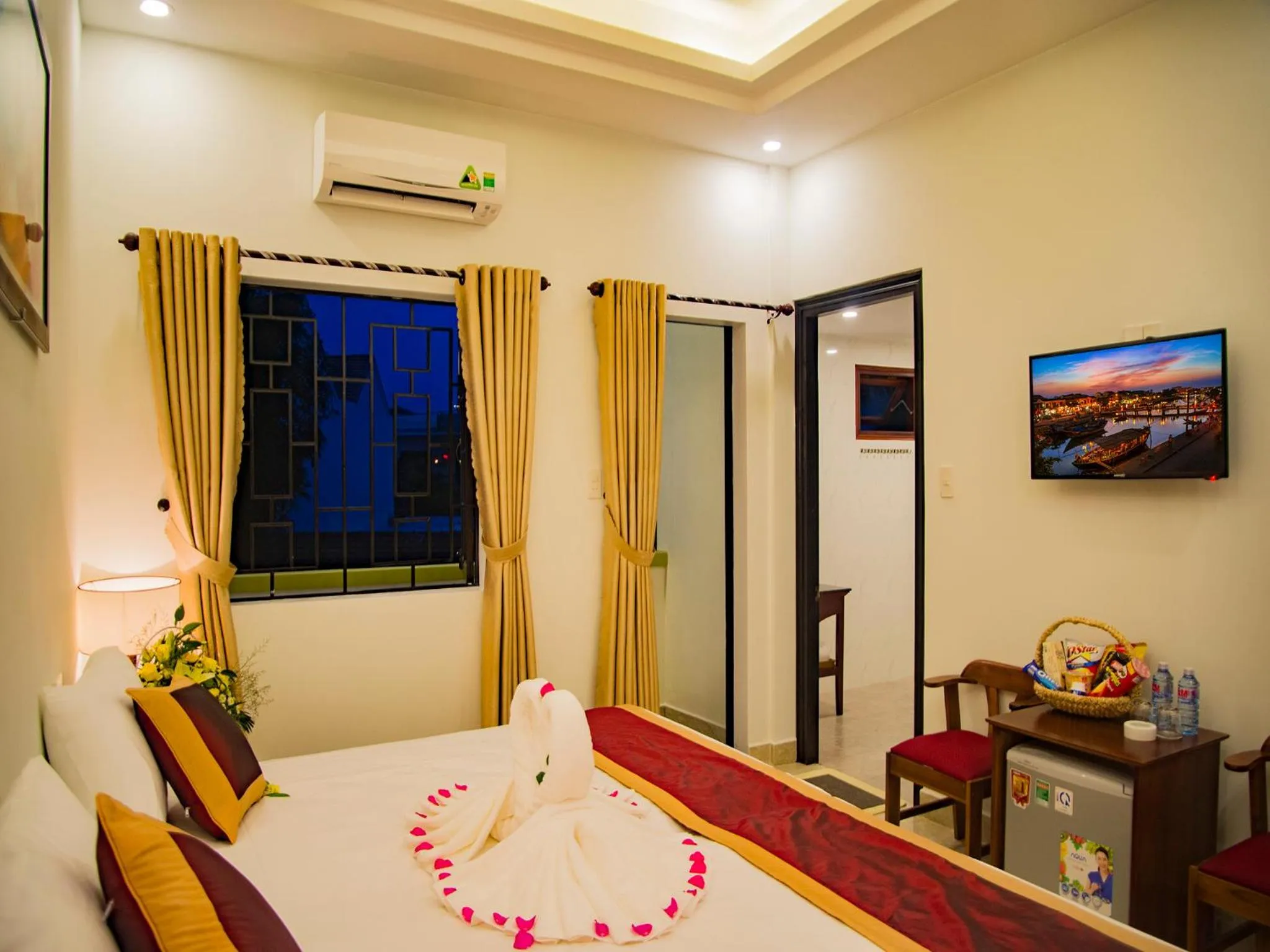 Bed in Mi Kha Homestay