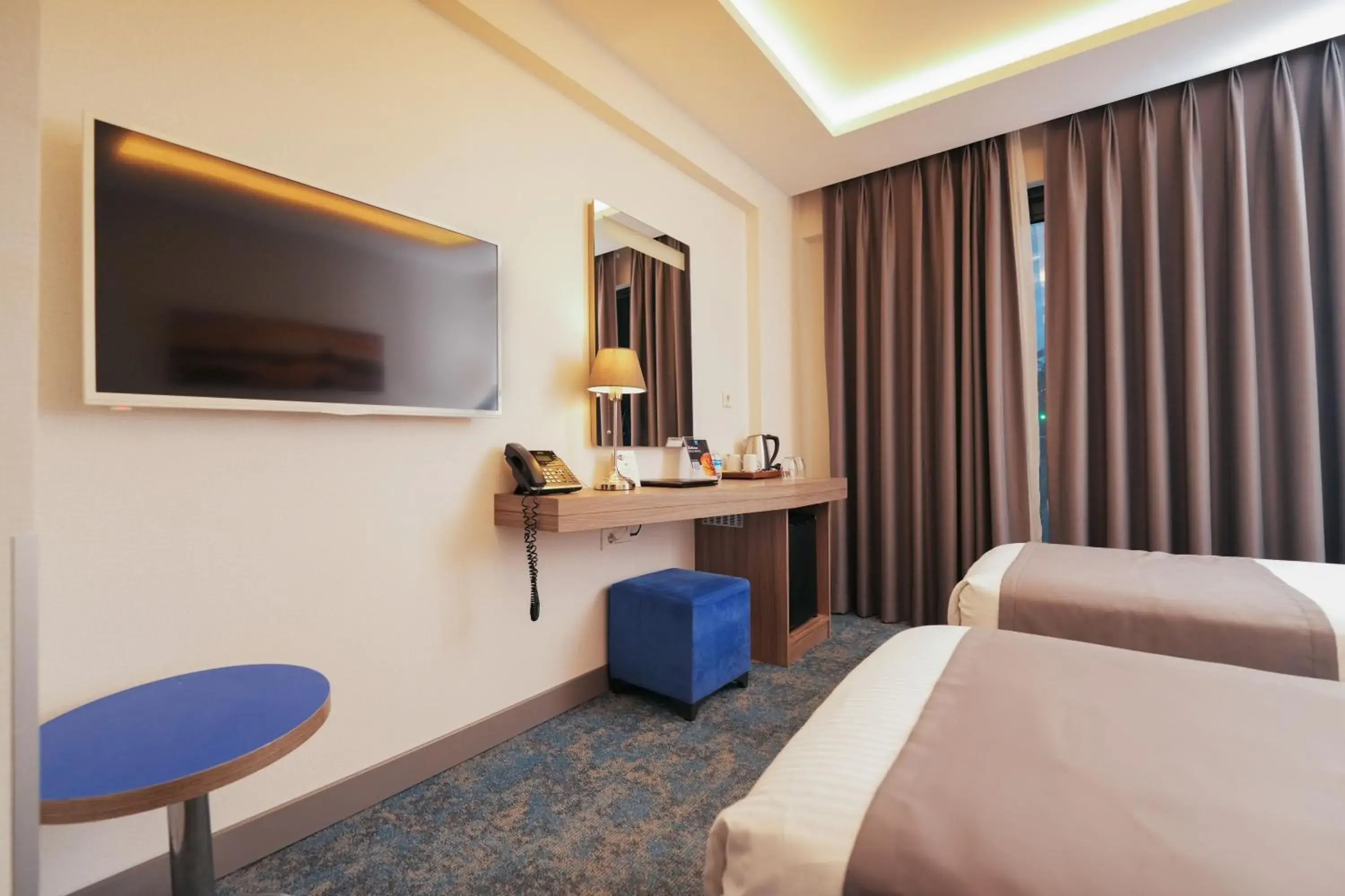Twin Room - Free Access to Spa - Non-Smoking in Trip Bosphorus Taksim Hotel Twin Room - Free Access to Spa - Non-Smoking in Trip Bosphorus Taksim Hotel