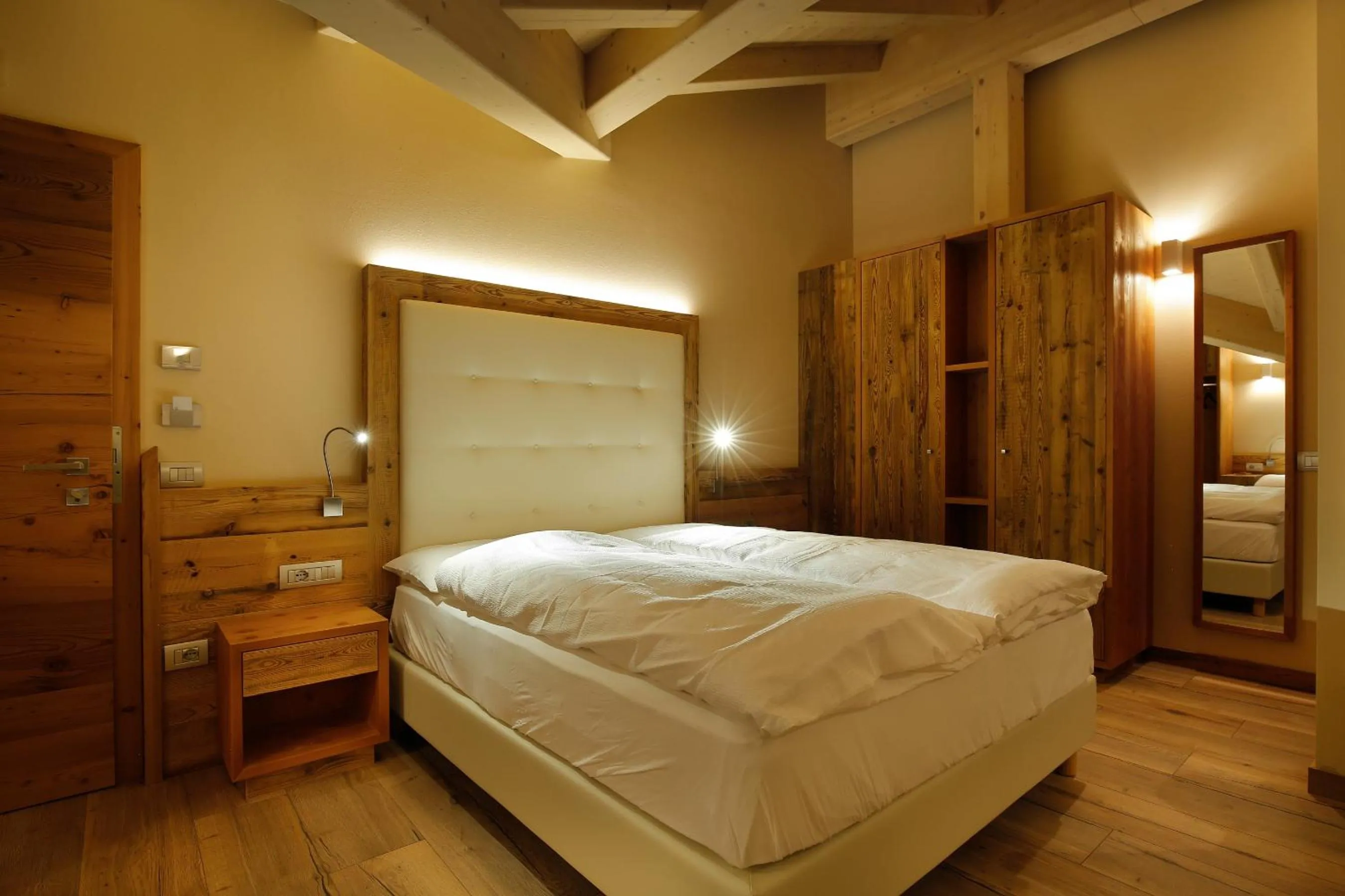 Photo of the whole room, Bed in Albergo Garnì Antico Mas del Medico