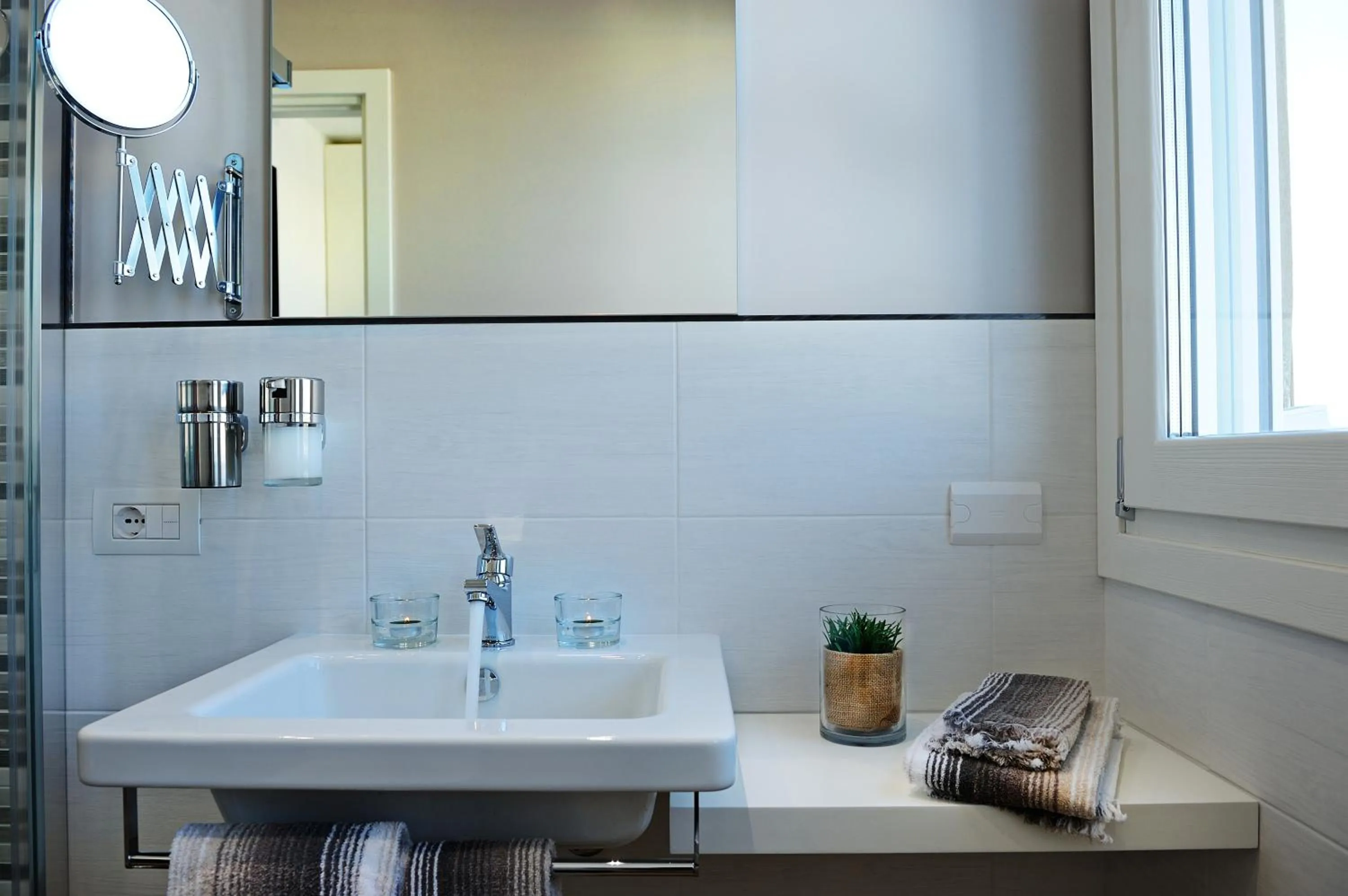 Toilet in Atticobianco B&B