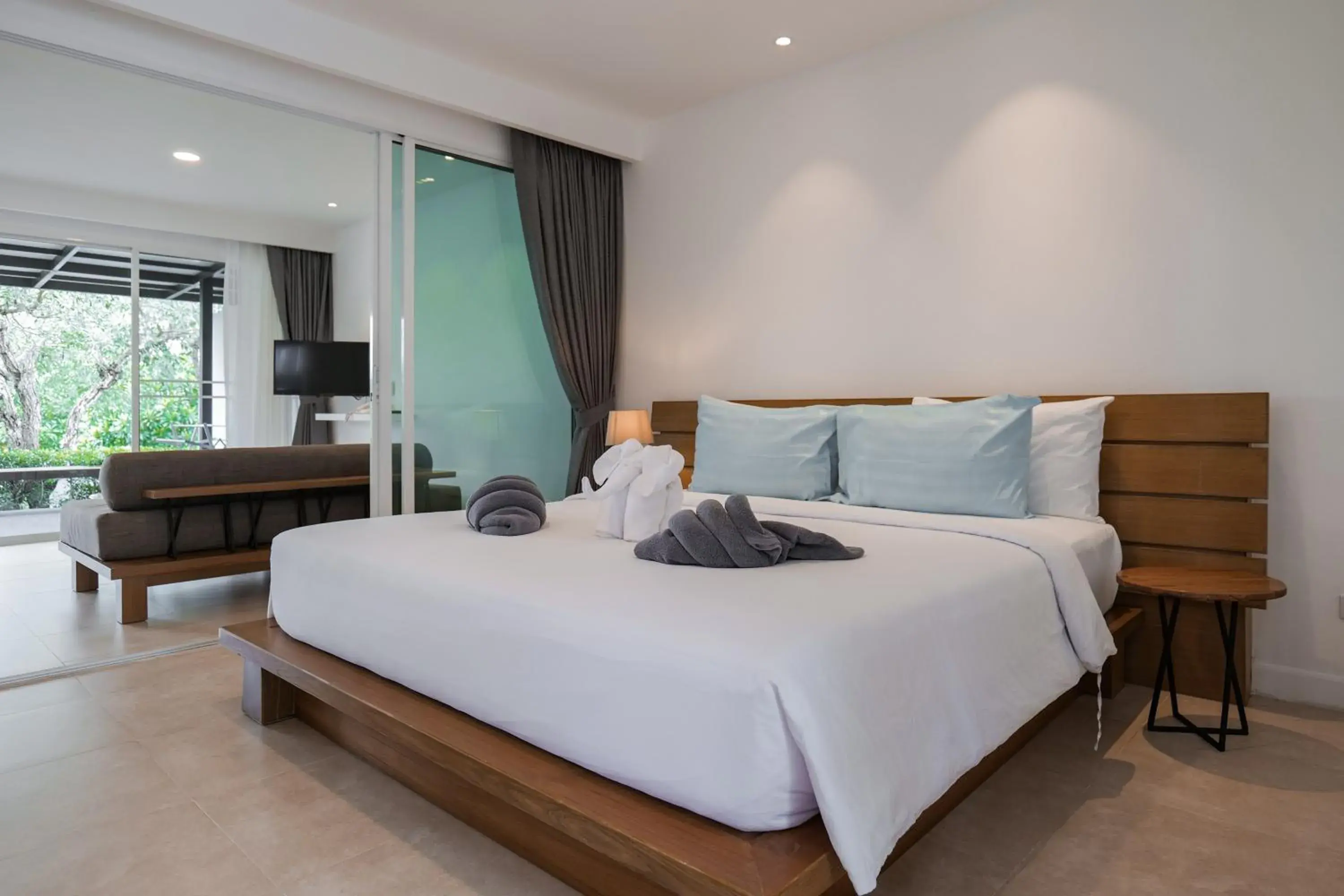 Double Room with Garden View in SEAnery Beach Resort Double Room with Garden View in SEAnery Beach Resort