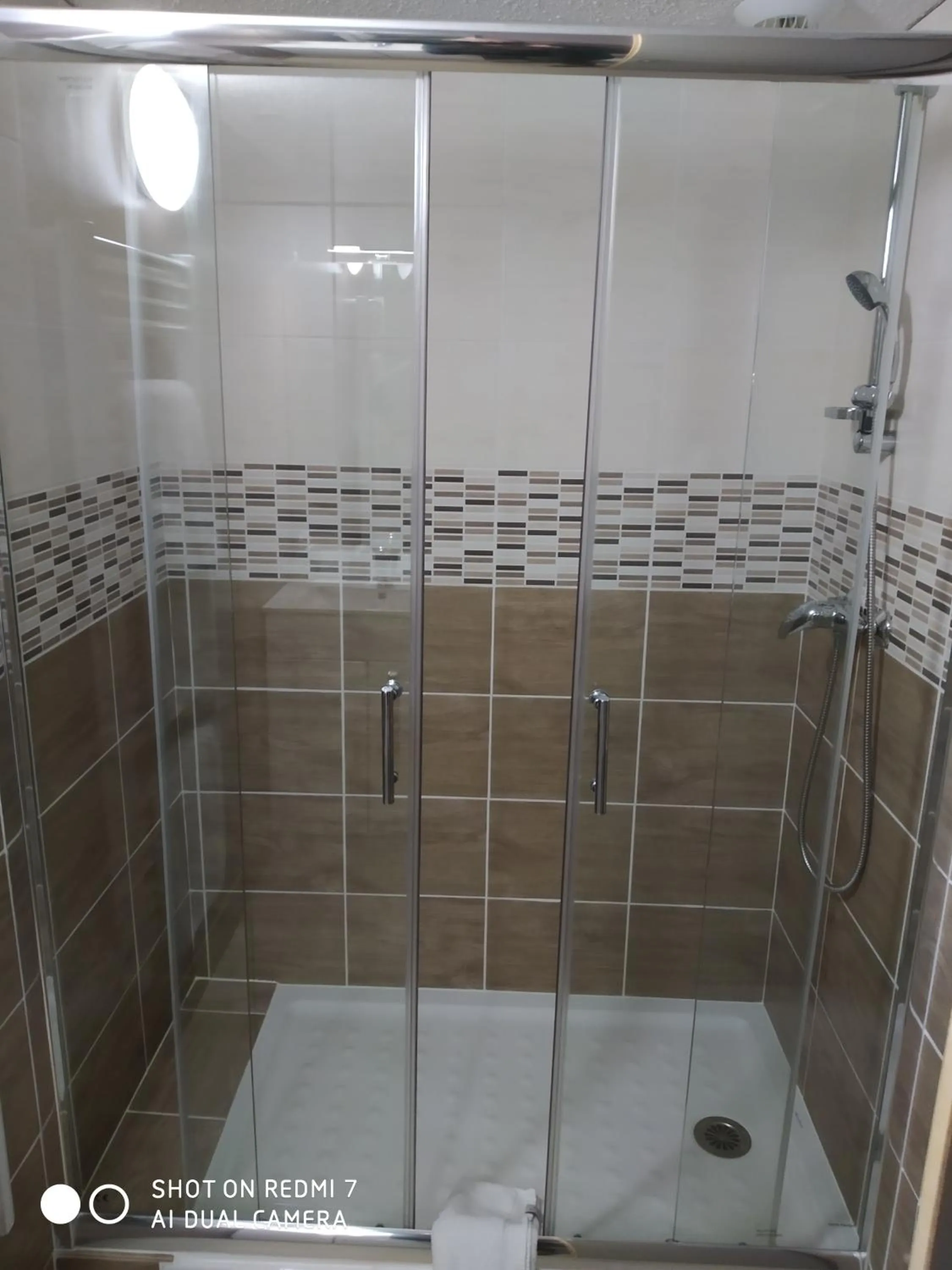 Bathroom in Chalet Hotel Les Marmottes 2 étoiles NN