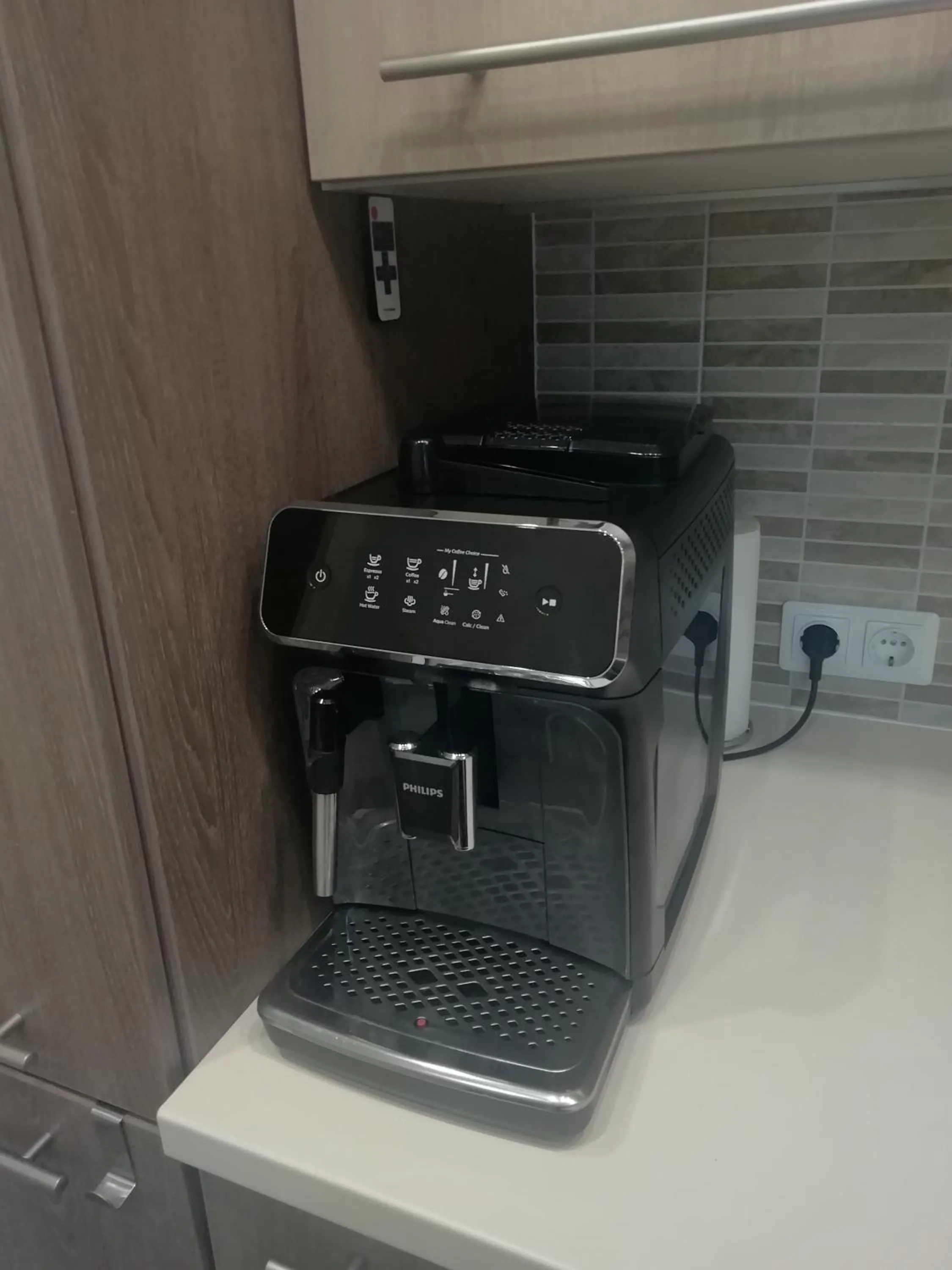 Coffee/tea facilities in Tomsona Apartment Riga Center