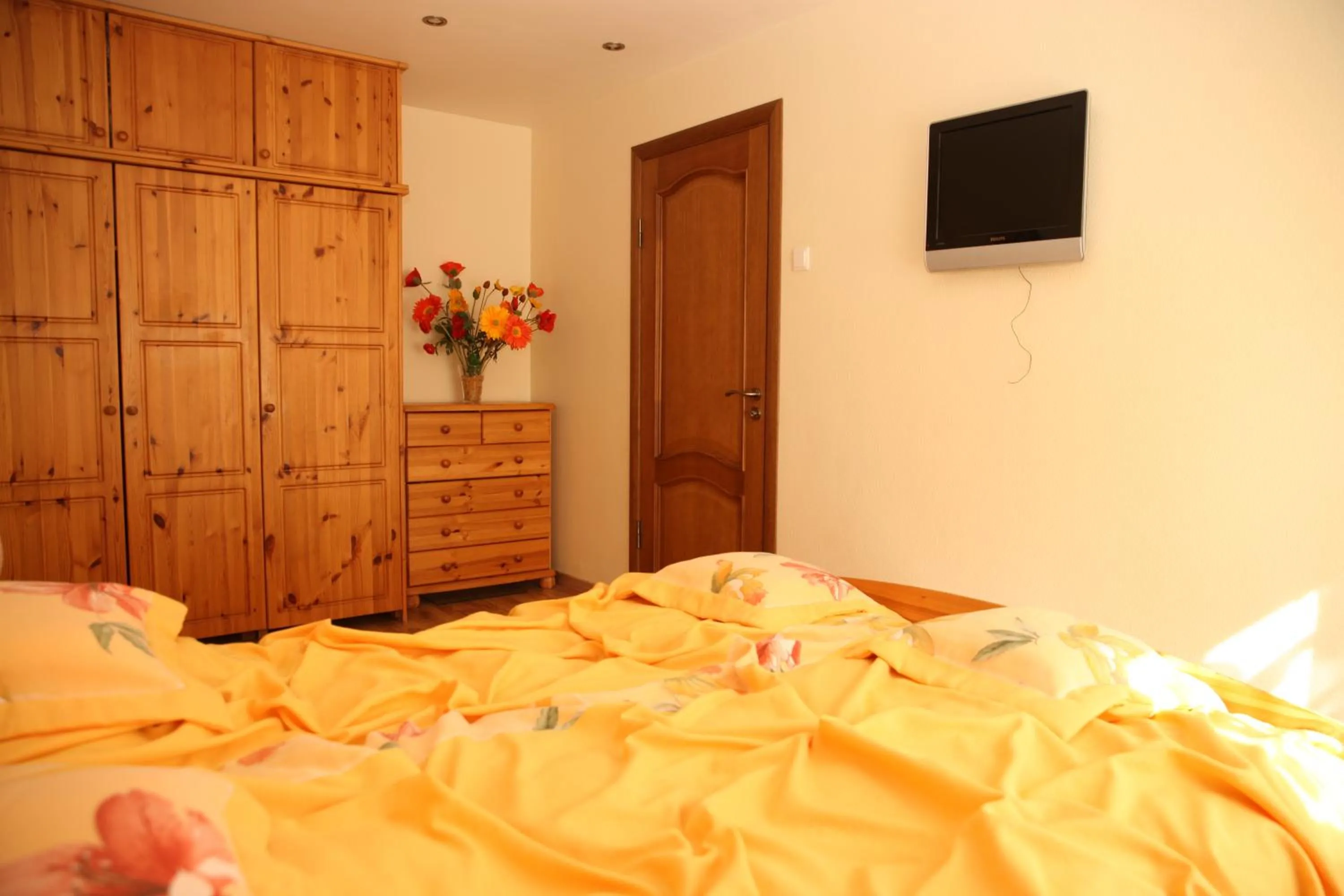 Photo of the whole room, Bed in Tomsona Apartment Riga Center