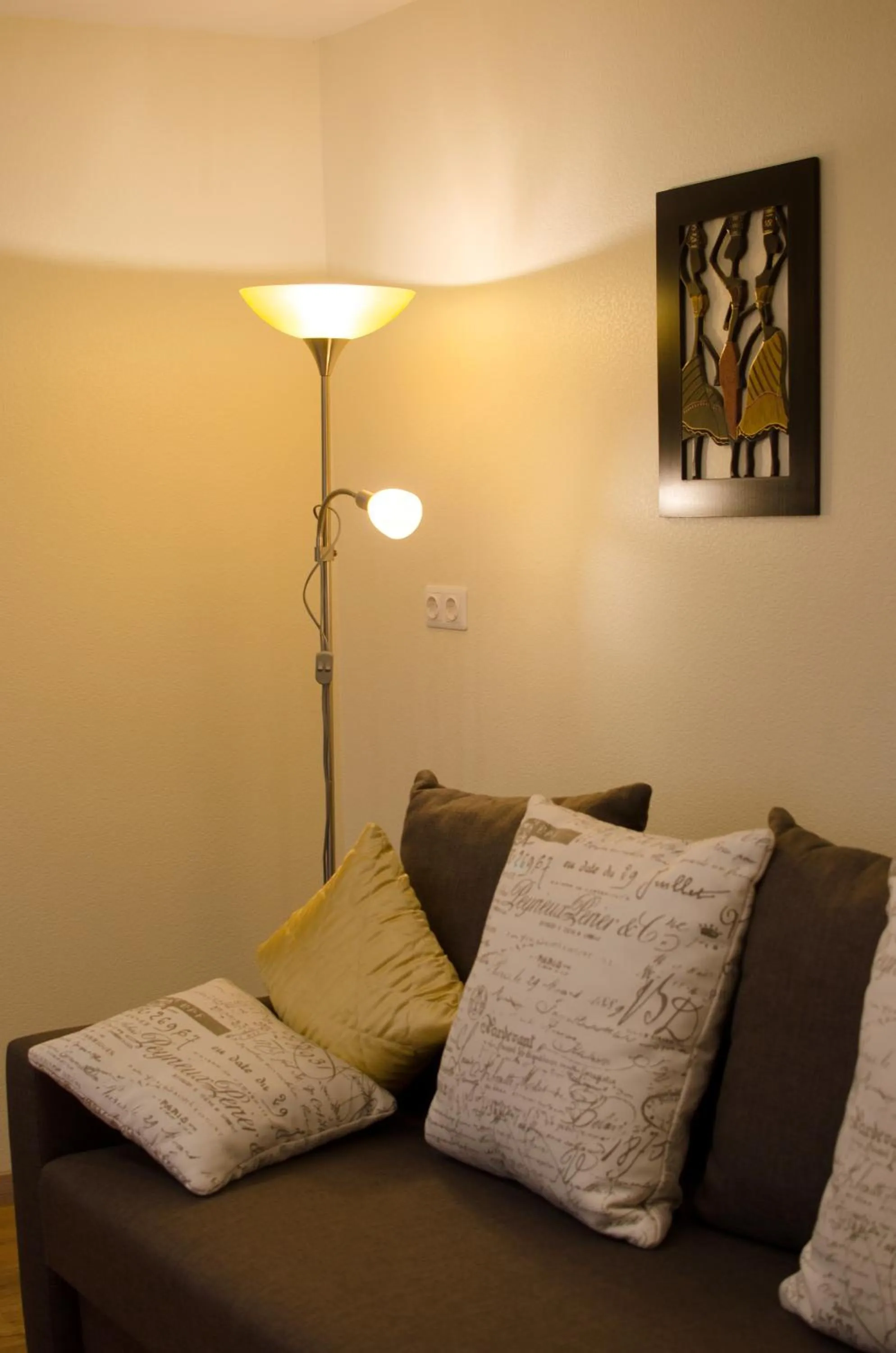 Photo of the whole room in Tomsona Apartment Riga Center
